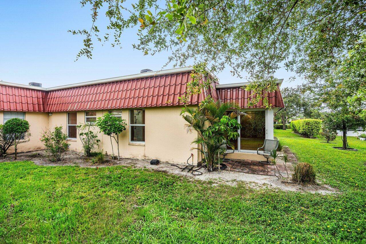 Lake Worth, FL 33467,289 Cape Cod CIR