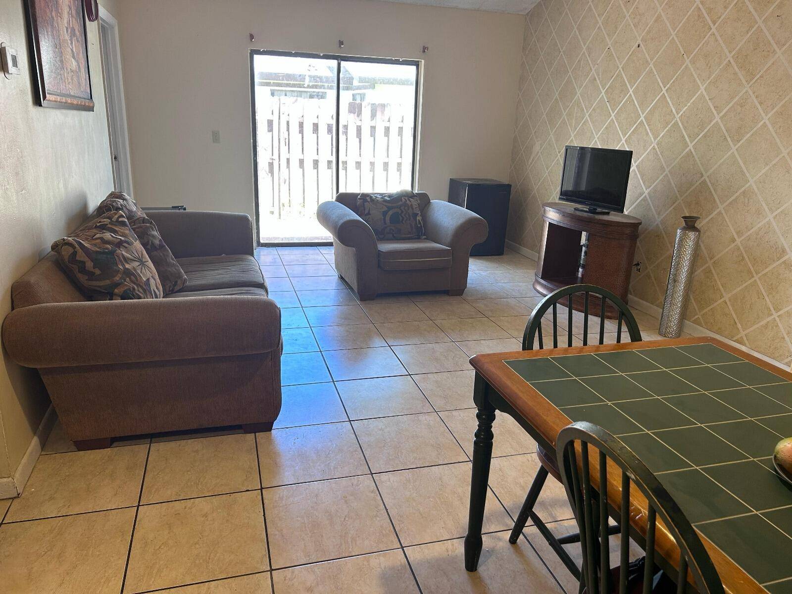 West Palm Beach, FL 33415,1871 Abbey RD 19a