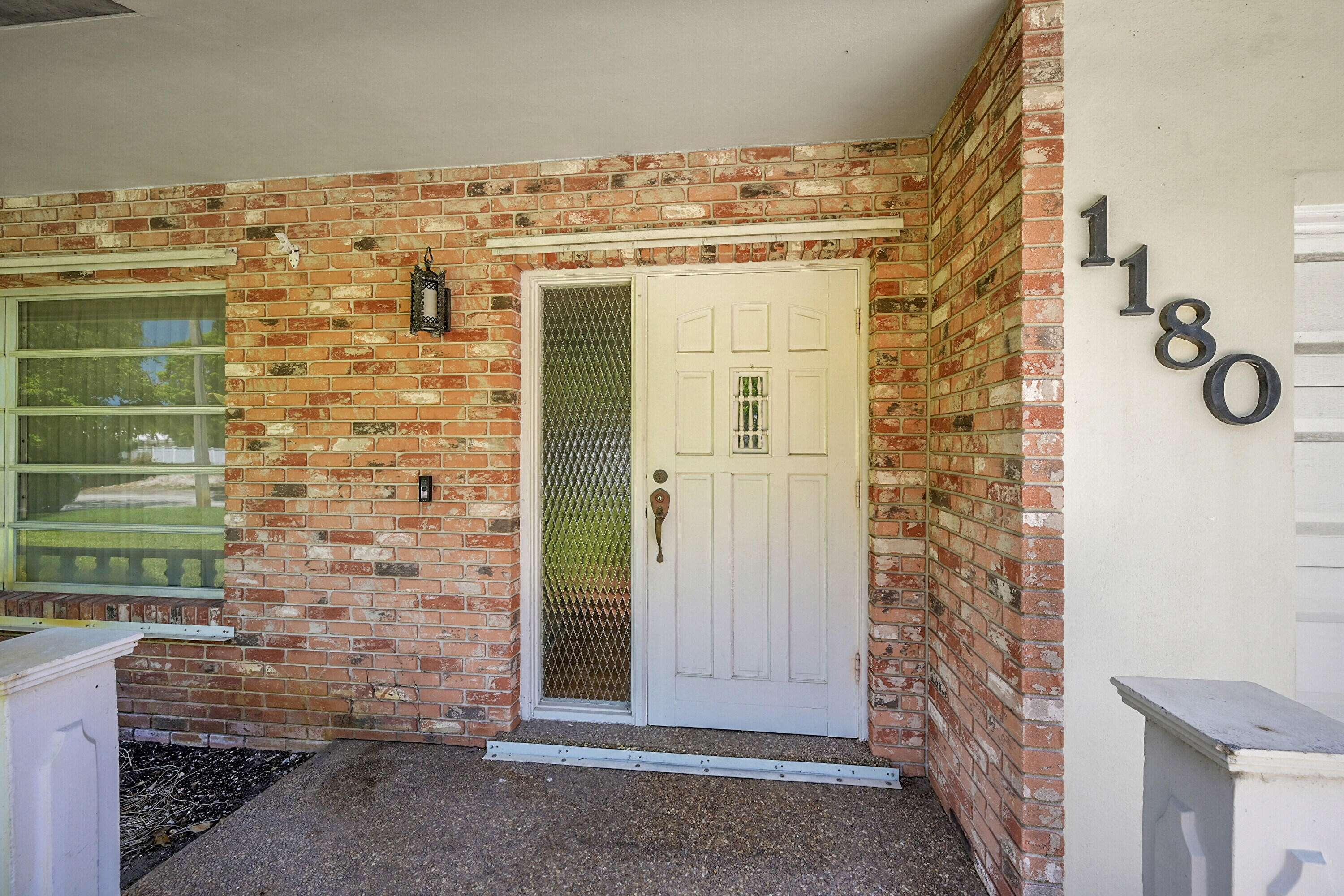 Boca Raton, FL 33486,1180 SW 14th DR