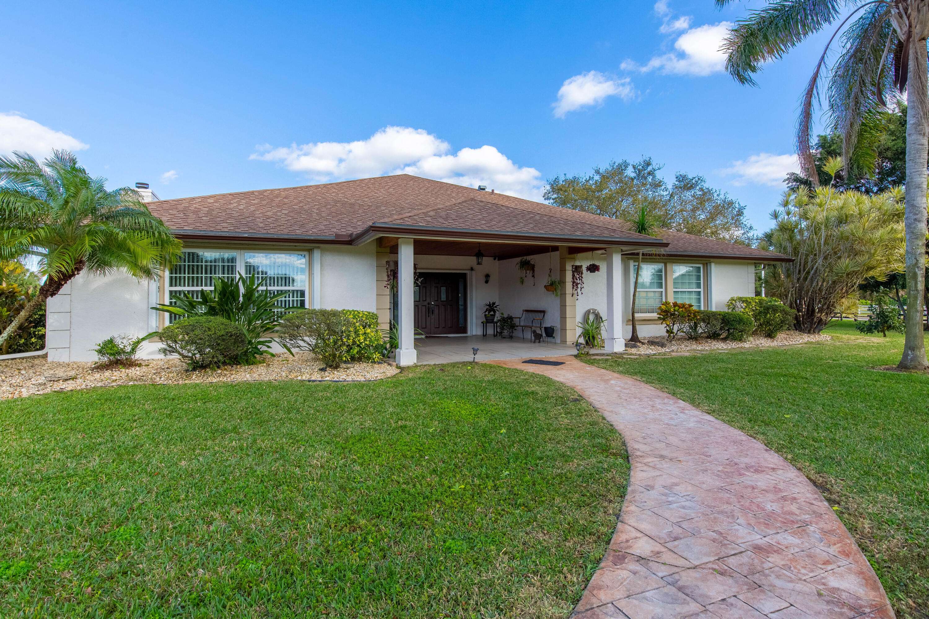 Loxahatchee, FL 33470,17541 Shetland LN