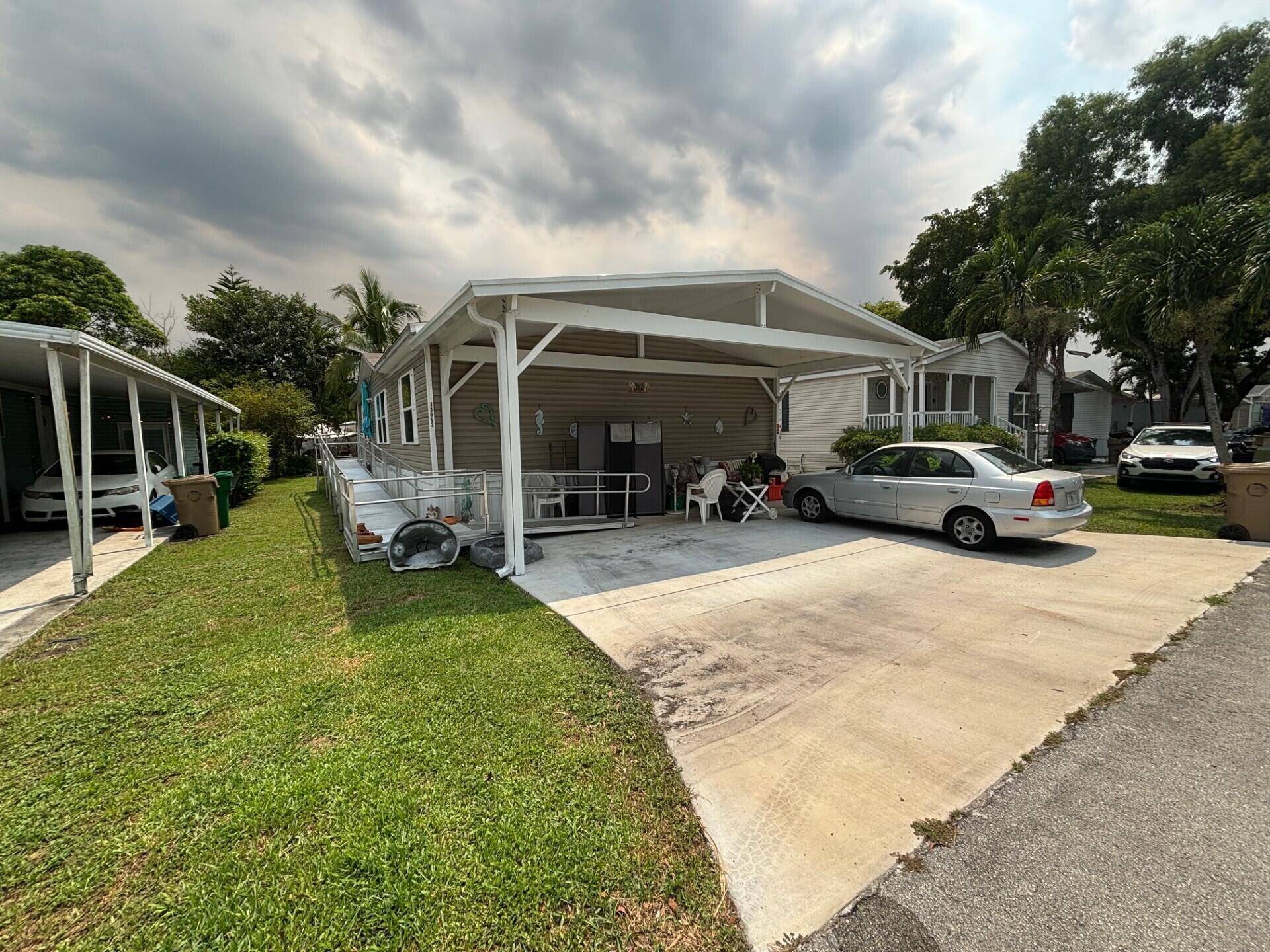 Davie, FL 33325,13062 SW 9th CT