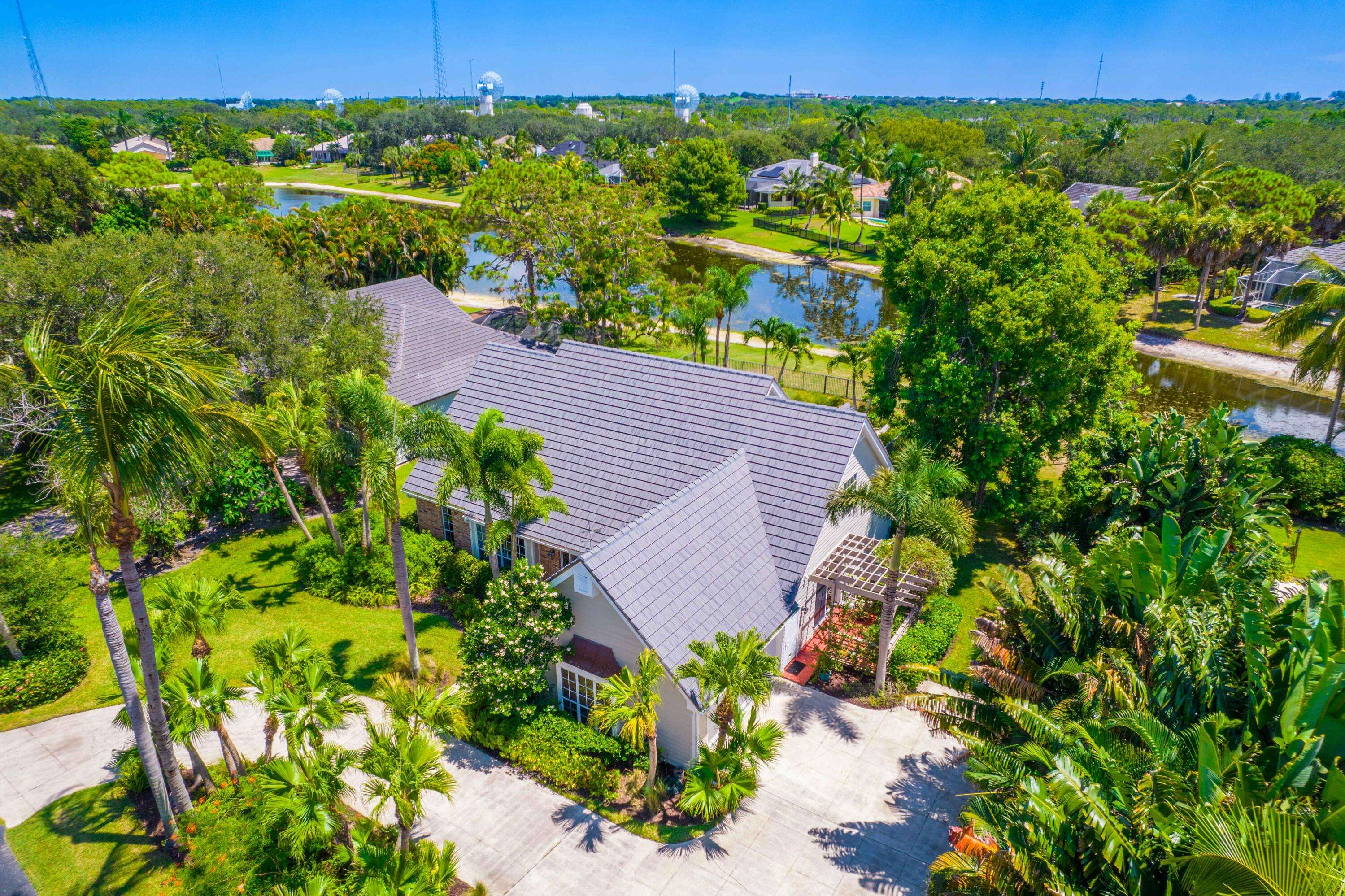 Tequesta, FL 33469,18360 SE Lakeside DR
