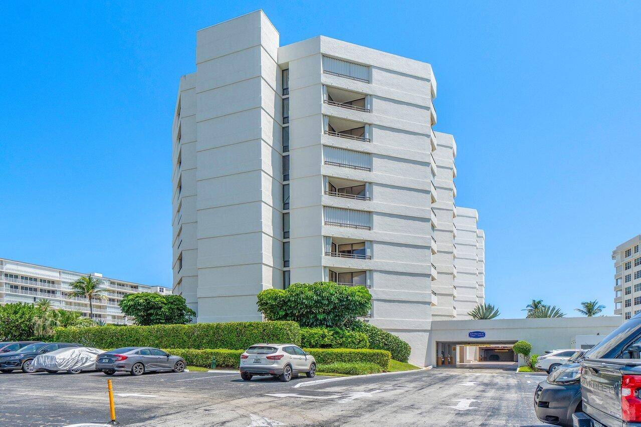 South Palm Beach, FL 33480,3560 S Ocean BLVD 809