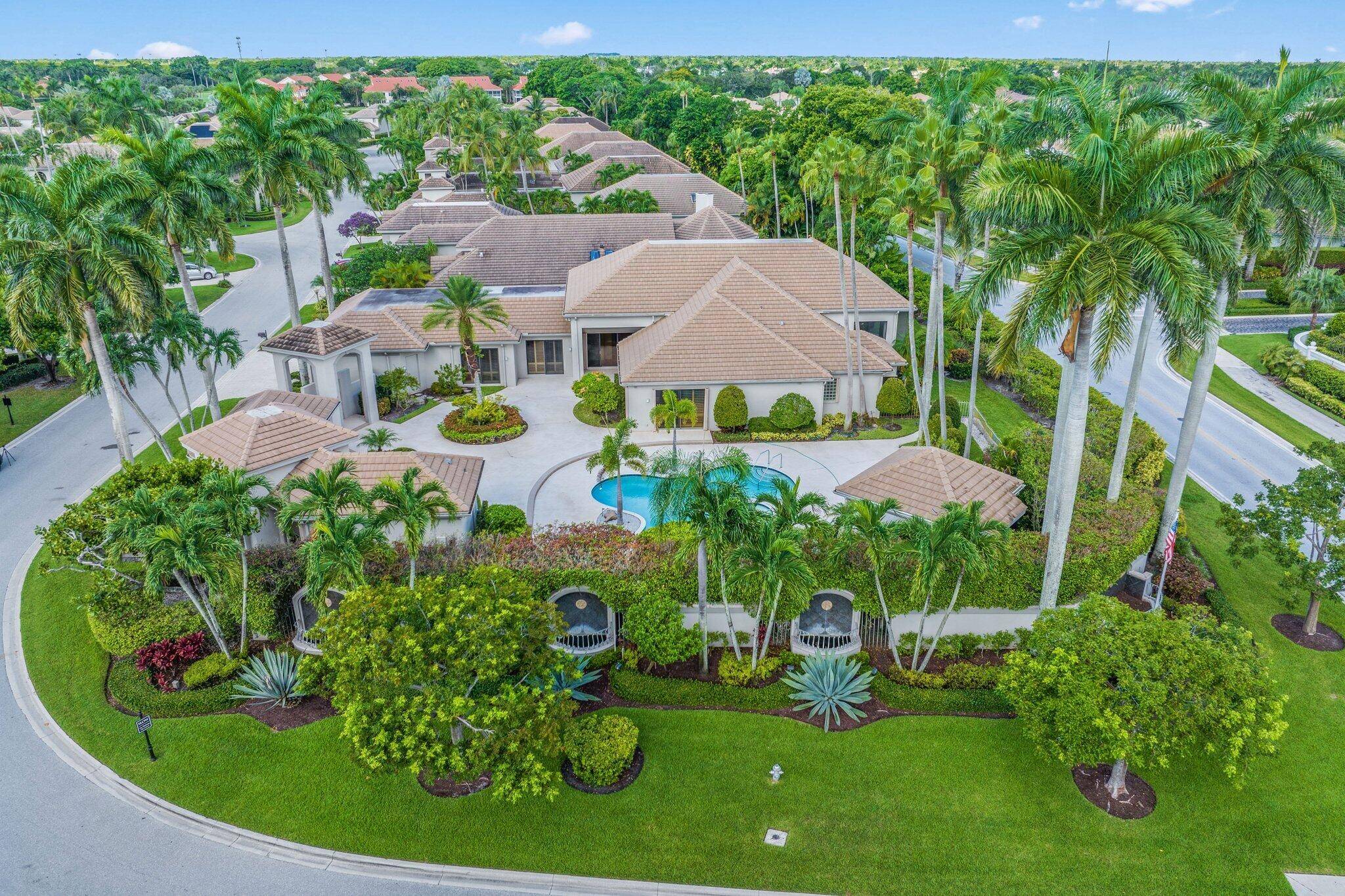 Boca Raton, FL 33496,2427 NW 62nd ST