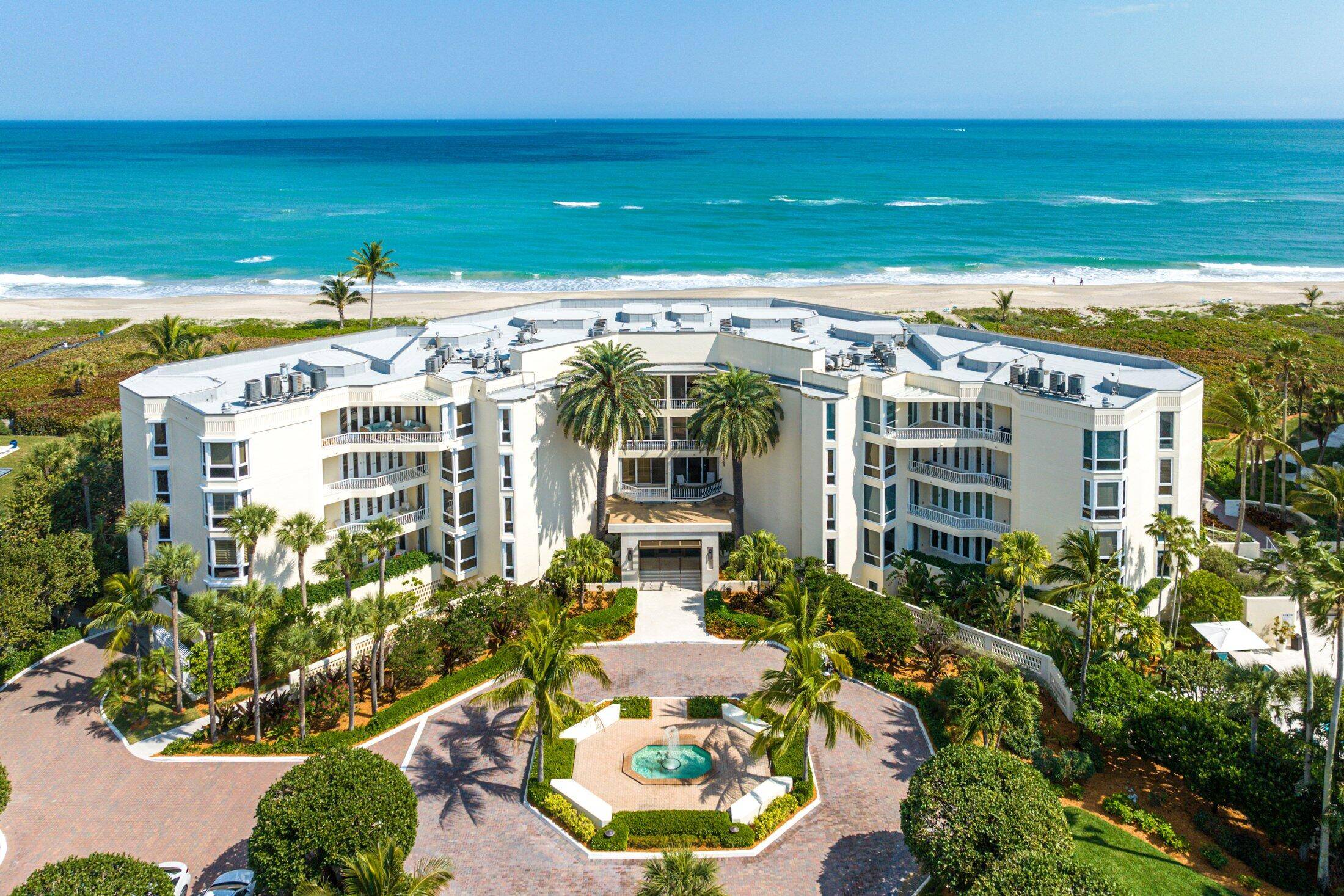 Stuart, FL 34996,2920 SE Dune DR 220