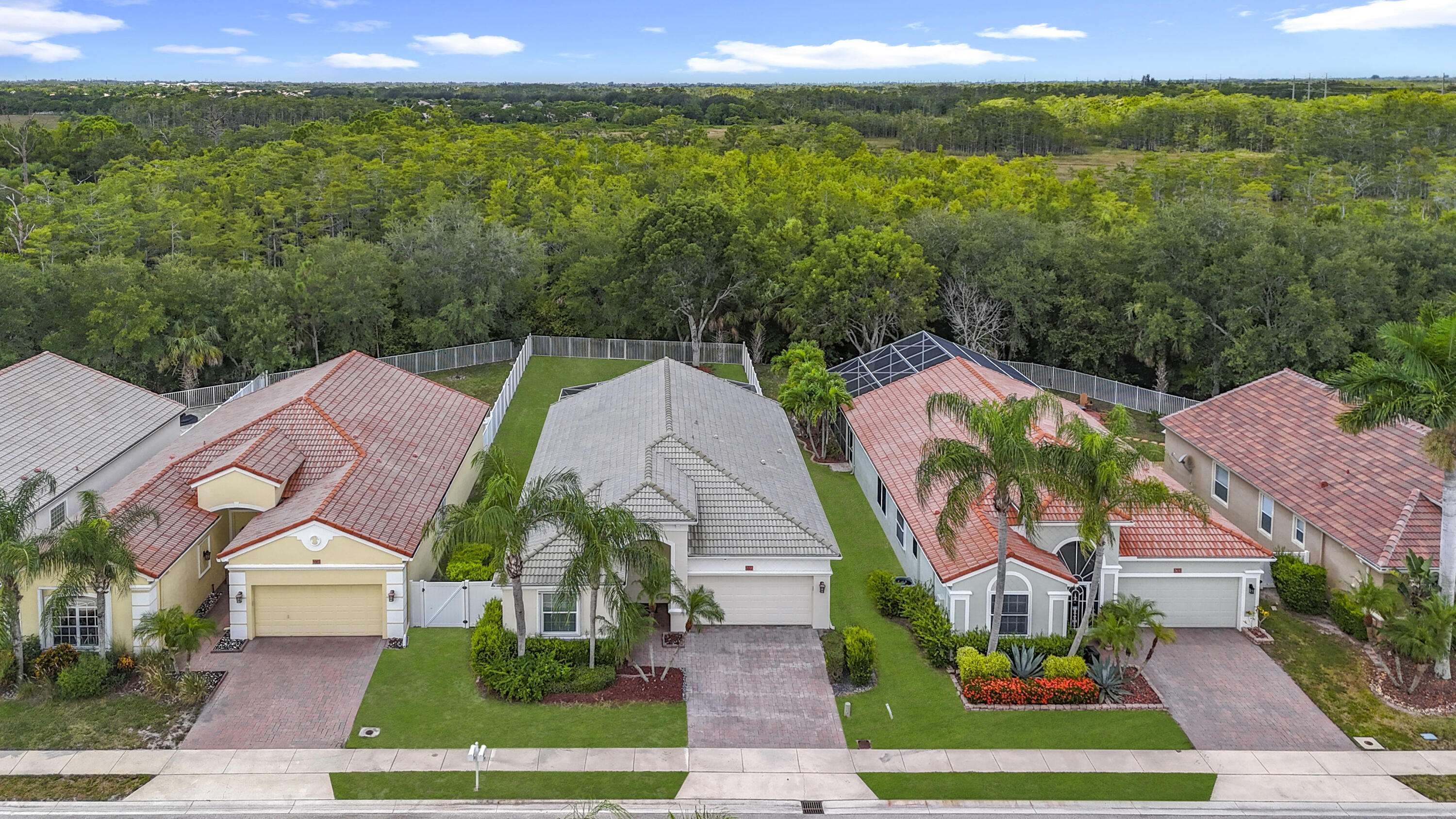 West Palm Beach, FL 33411,5802 N San Andros