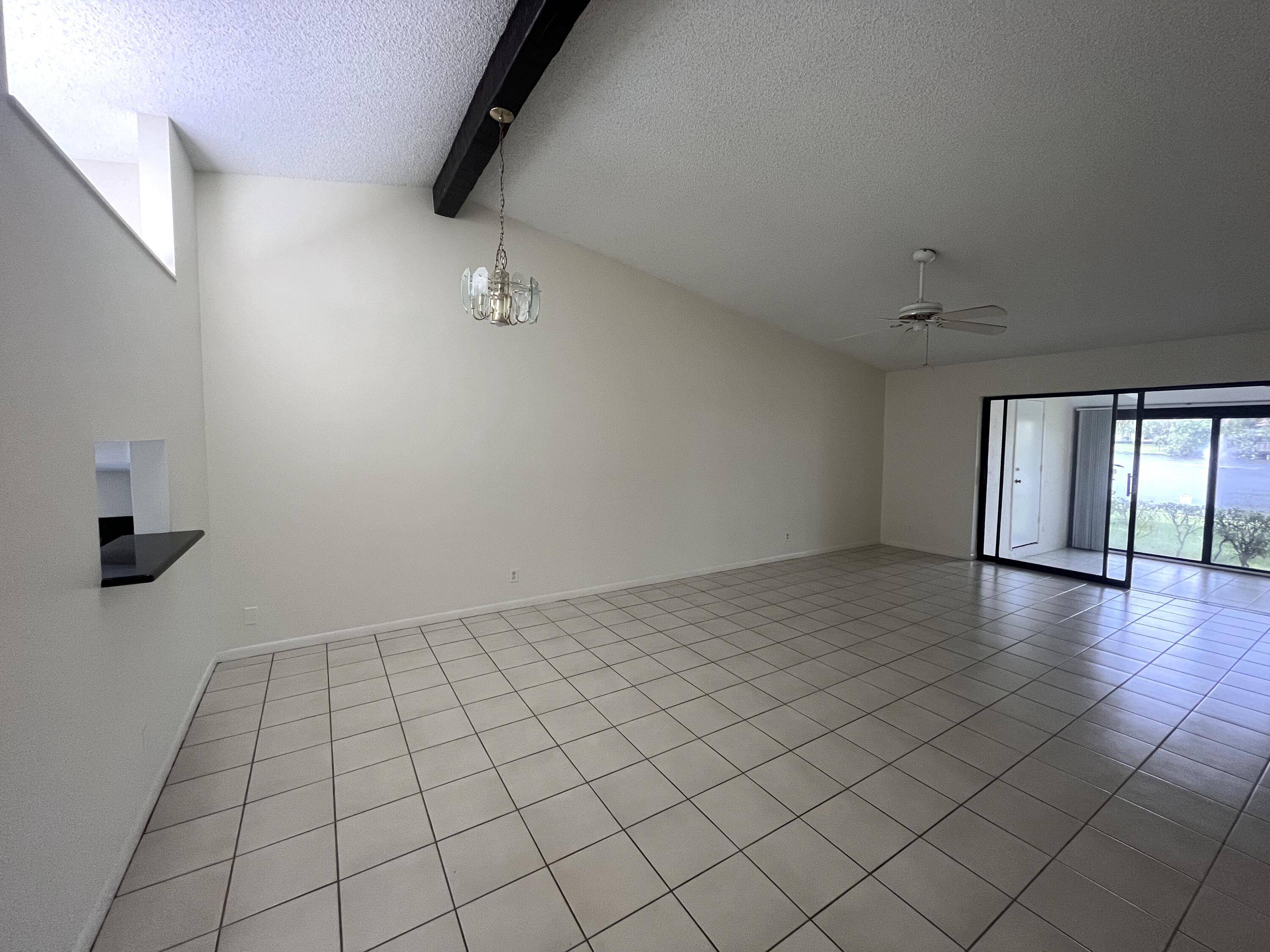West Palm Beach, FL 33417,4928 Sable Pine CIR B