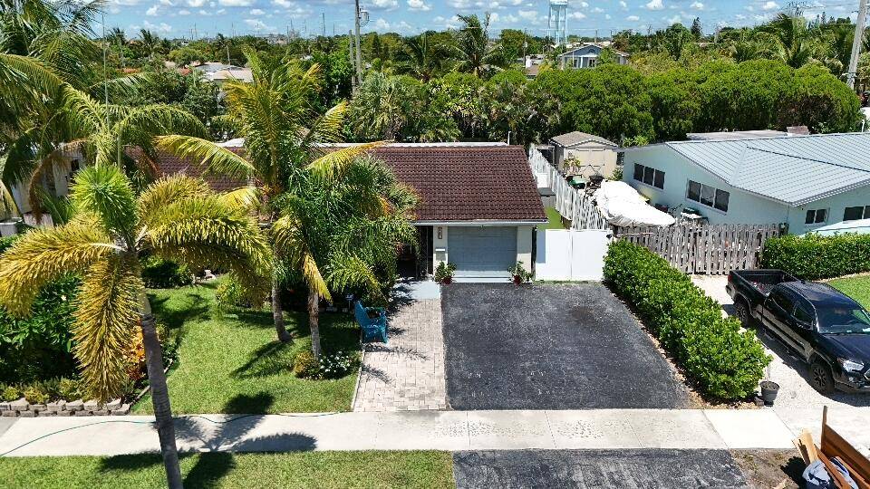 Deerfield Beach, FL 33441,1123 SE 2nd TER