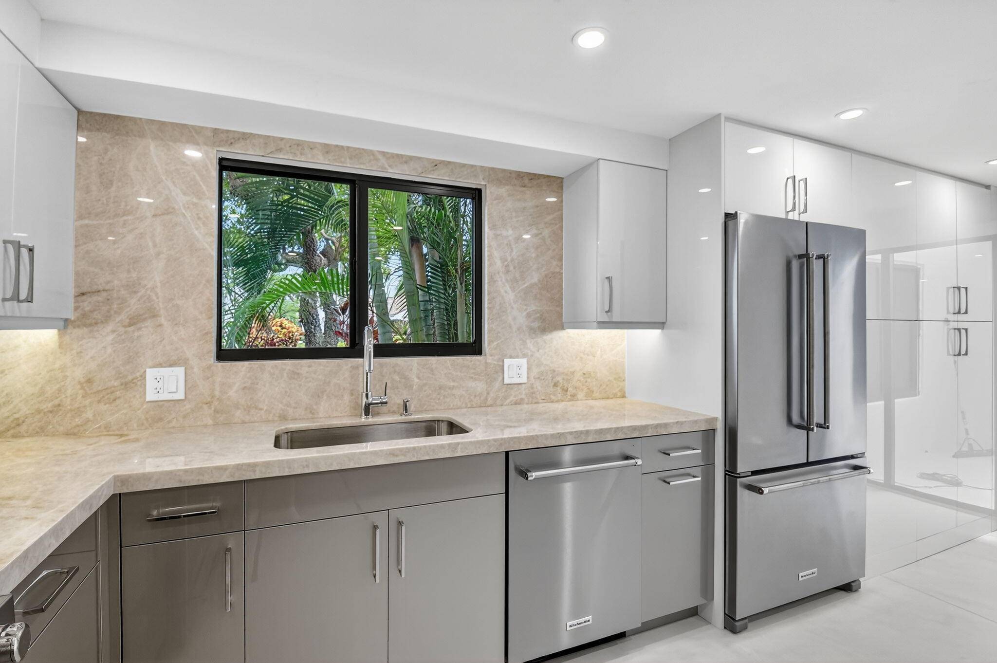 Delray Beach, FL 33446,7458 Victory LN 10103