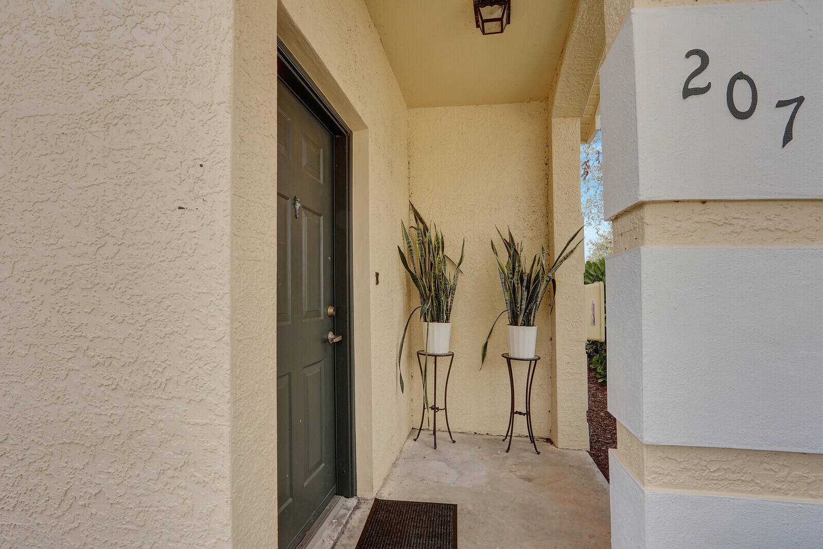 Port Saint Lucie, FL 34986,164 SW SW Peacock BLVD 33-207