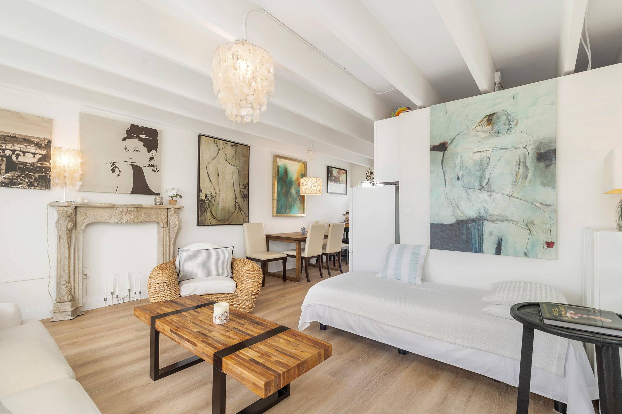 South Palm Beach, FL 33480,4001 S Ocean BLVD 307