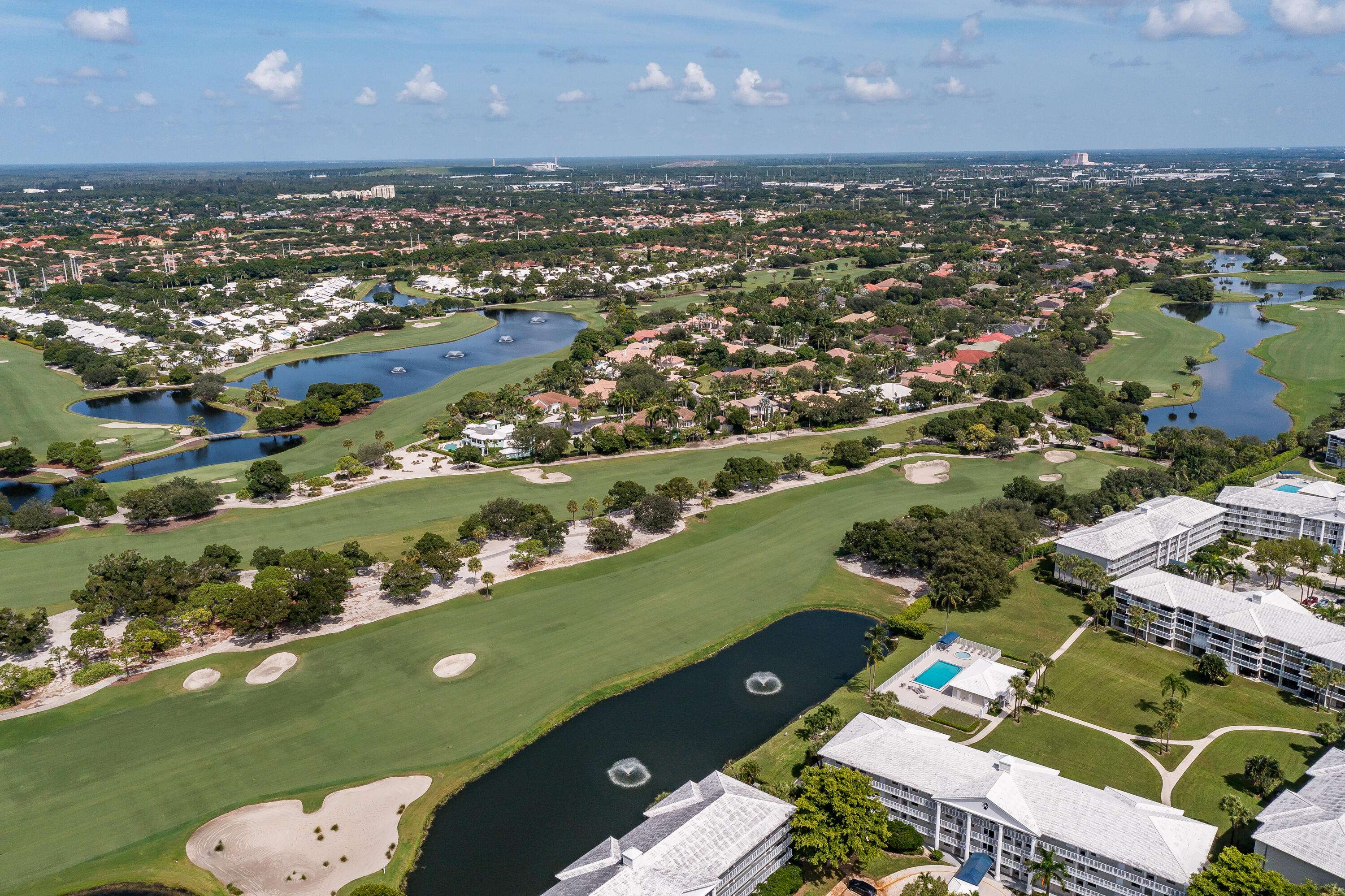 West Palm Beach, FL 33409,2441 Village BLVD 206