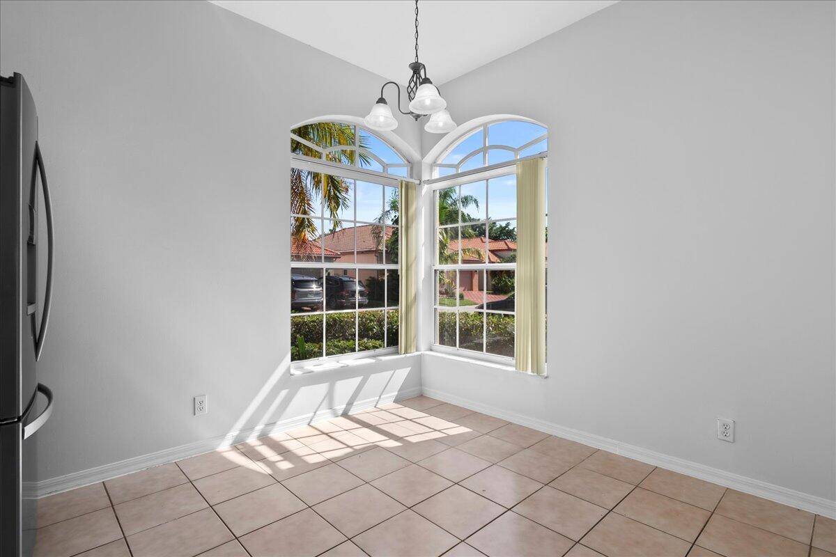 Riviera Beach, FL 33418,5143 Elpine WAY