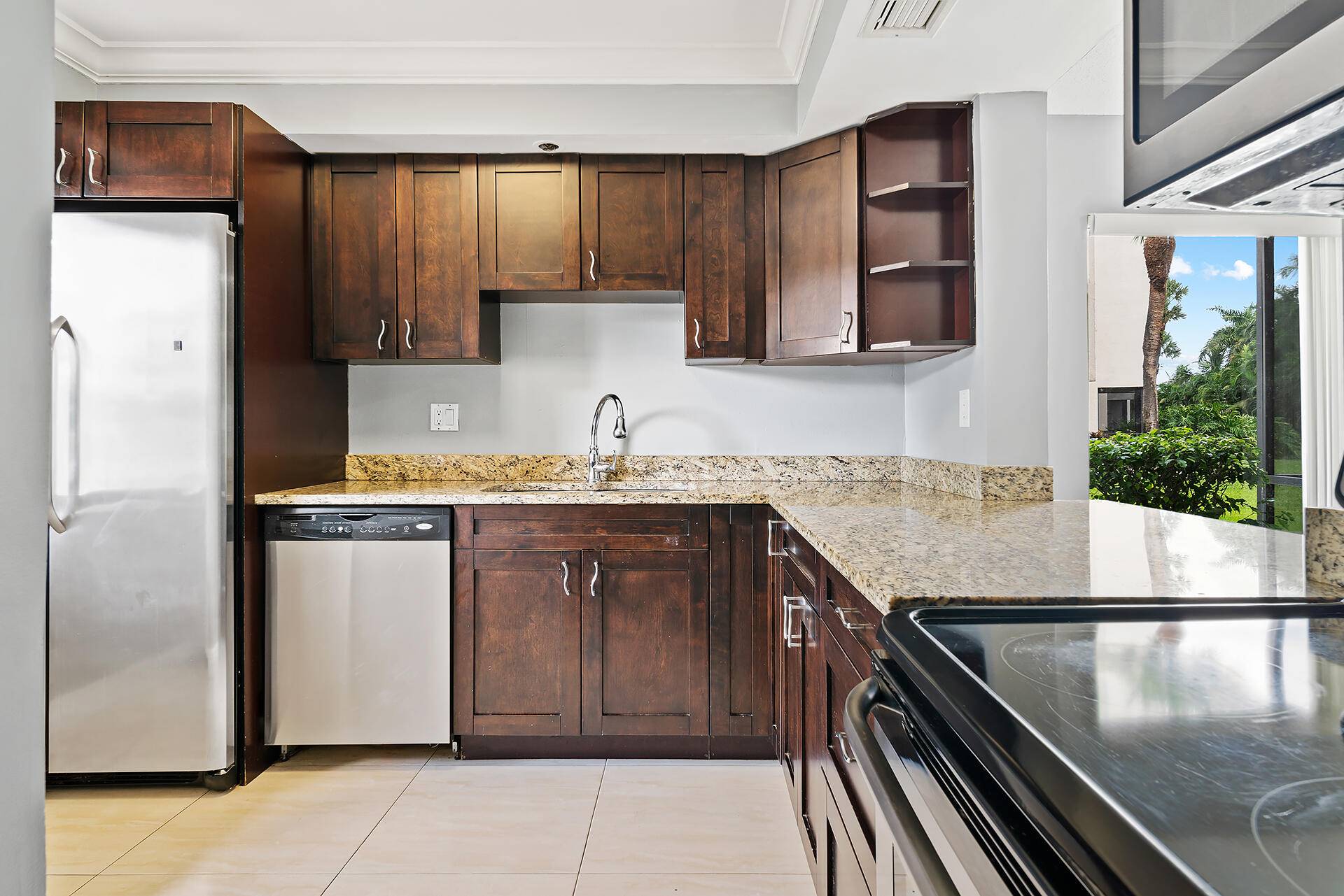 West Palm Beach, FL 33401,3000 Presidential WAY #101