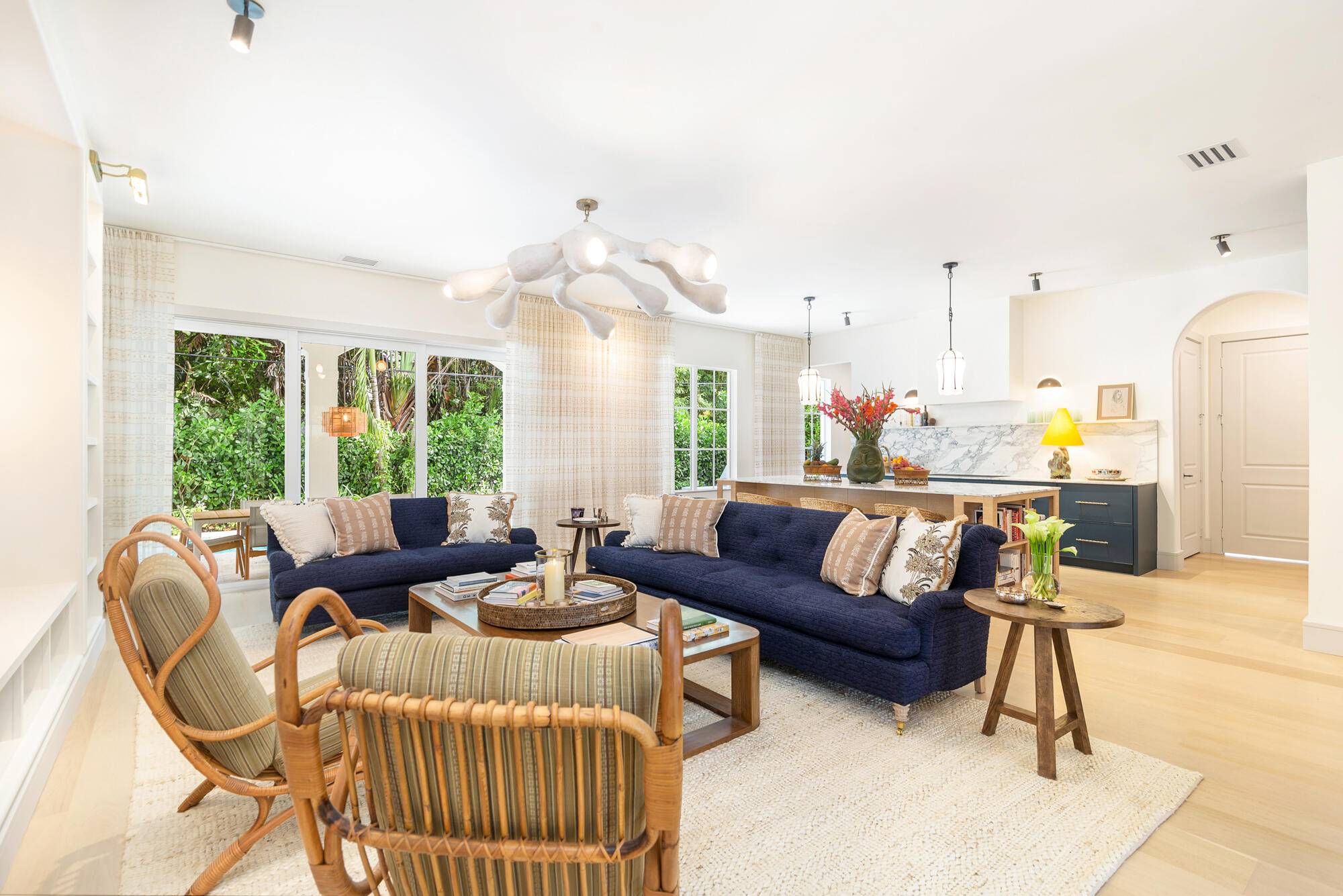 West Palm Beach, FL 33405,245 Edmor RD