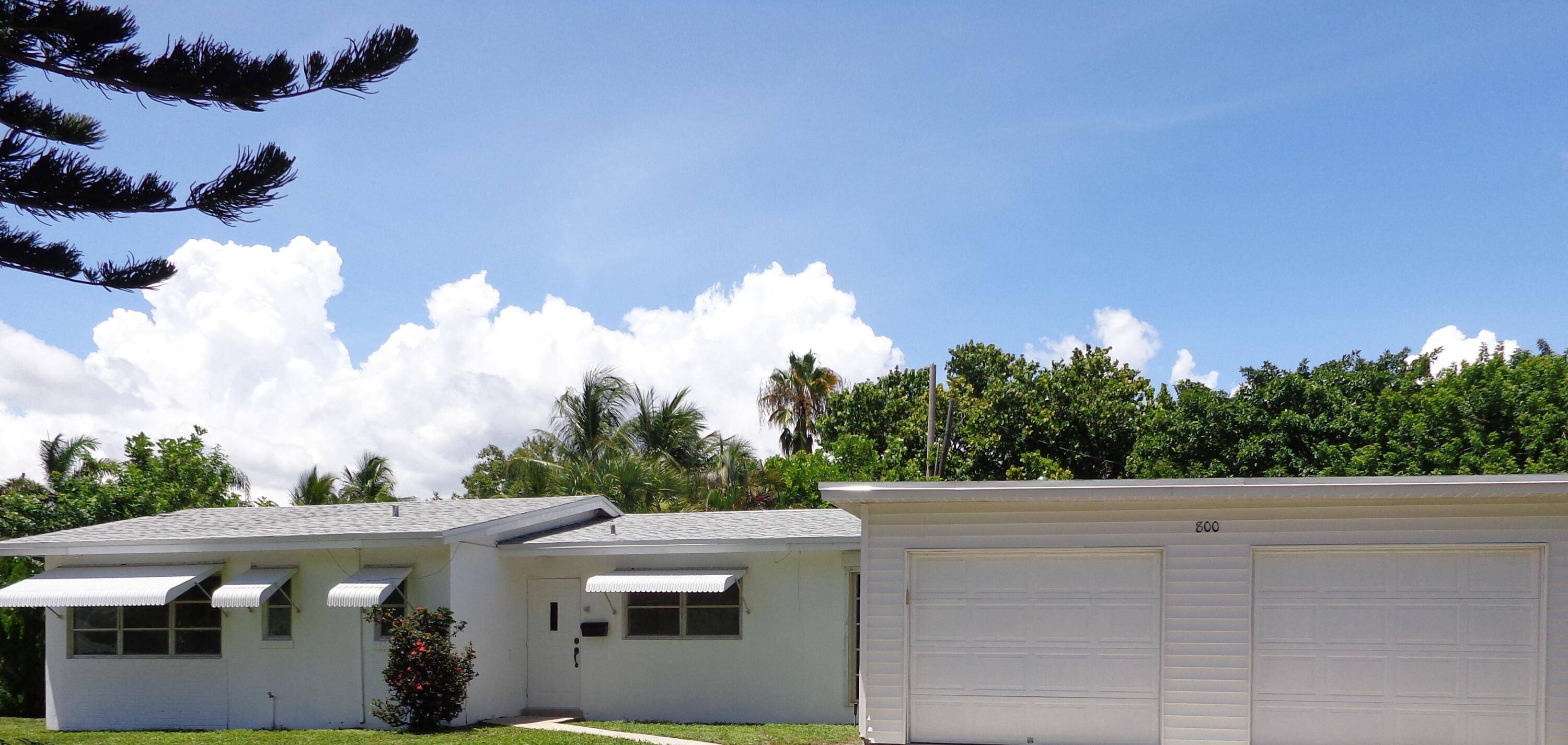 North Palm Beach, FL 33408,800 Alamanda DR