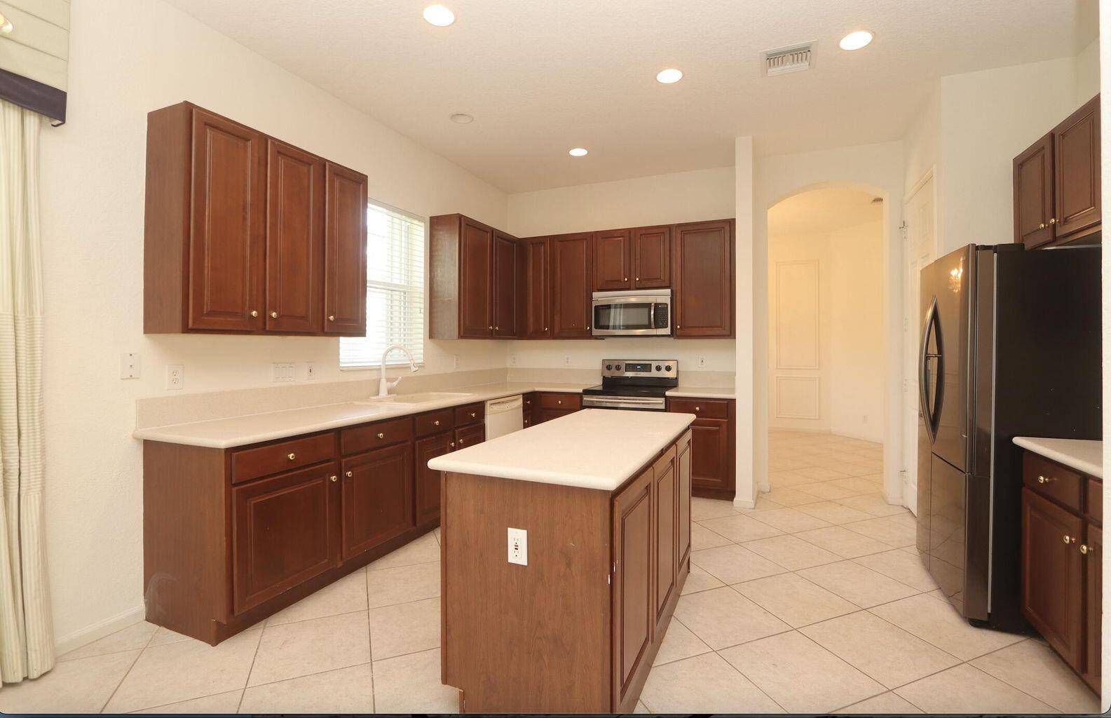 West Palm Beach, FL 33411,9183 Bay Point CIR