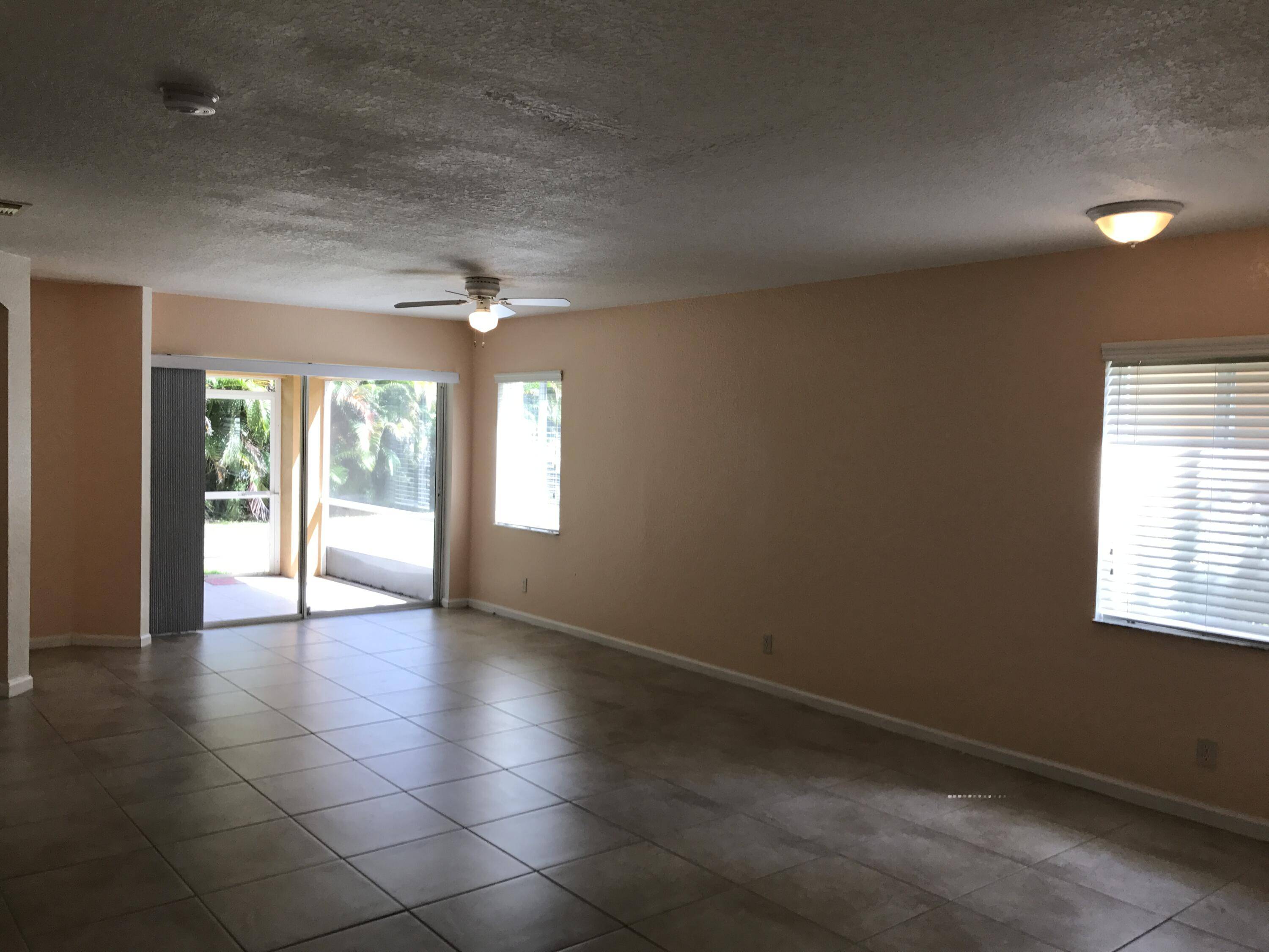 West Palm Beach, FL 33411,6109 Reynolds ST