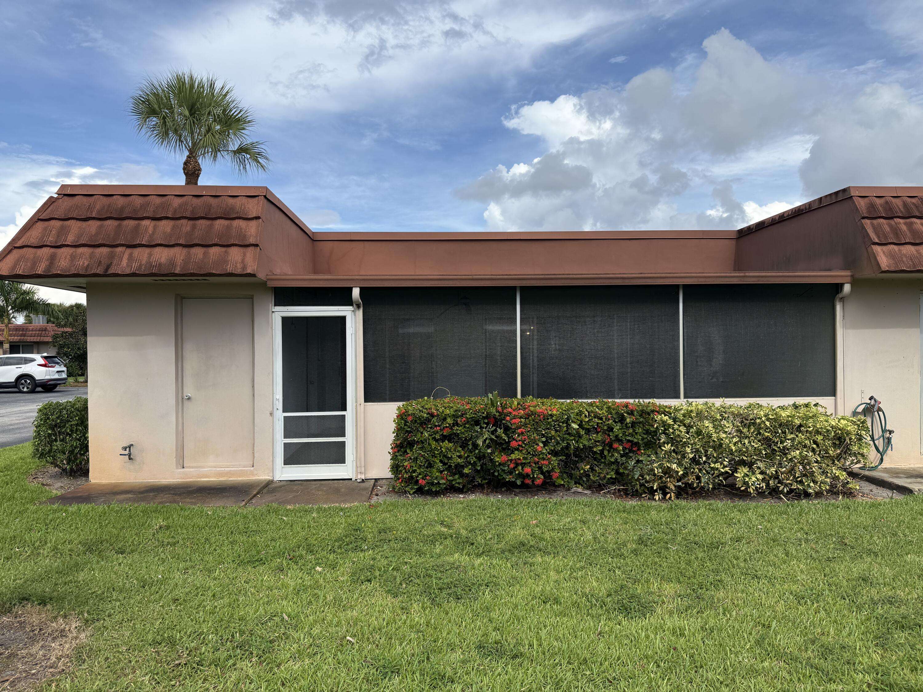 West Palm Beach, FL 33415,5775 W Fernley DR 88