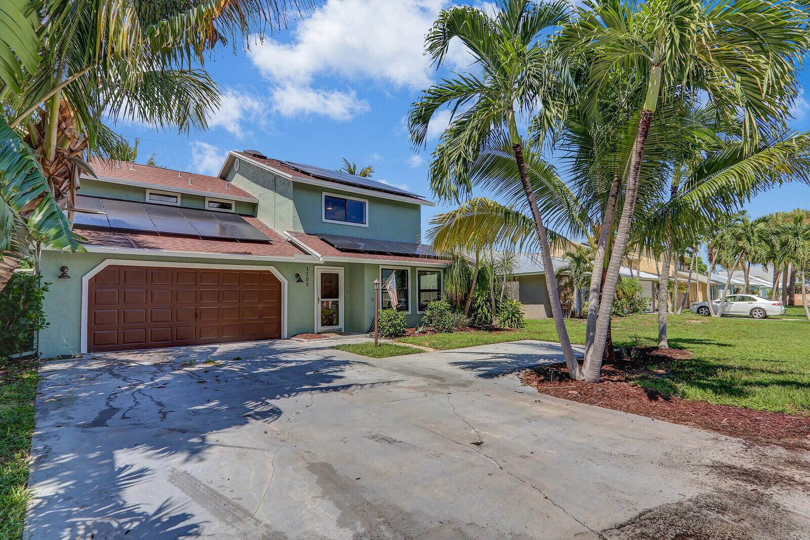 Palm Beach Gardens, FL 33410,1103 W Rainwood CIR