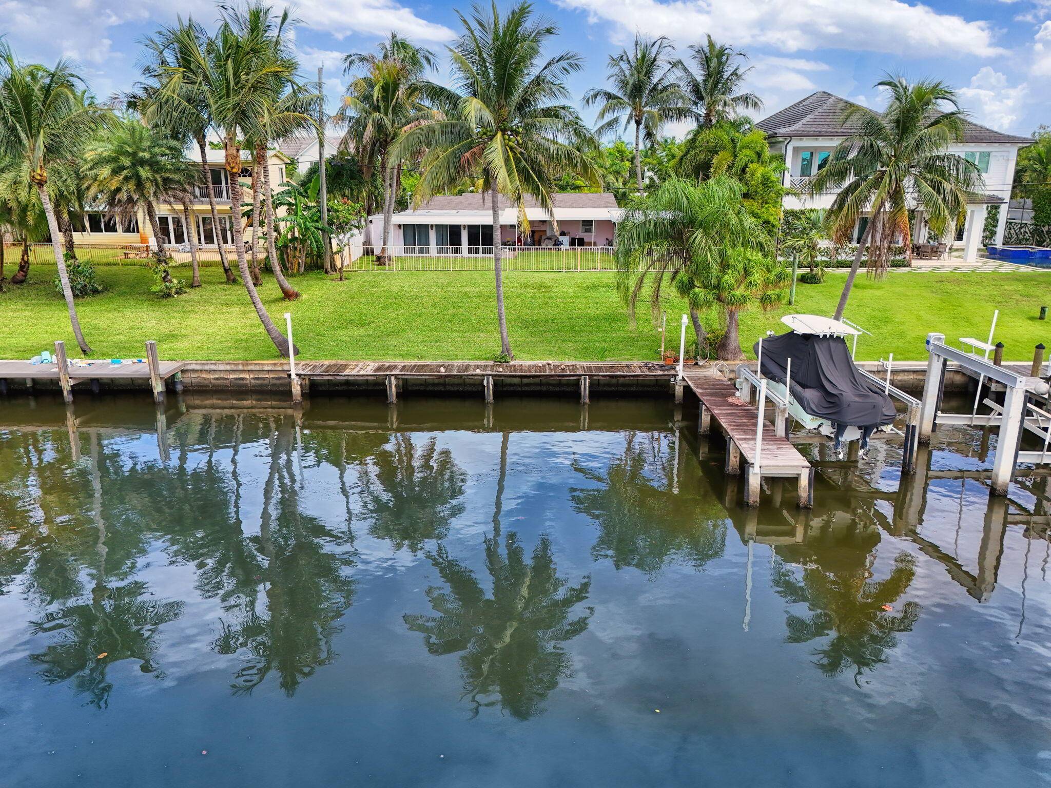 West Palm Beach, FL 33405,228 Arlington RD