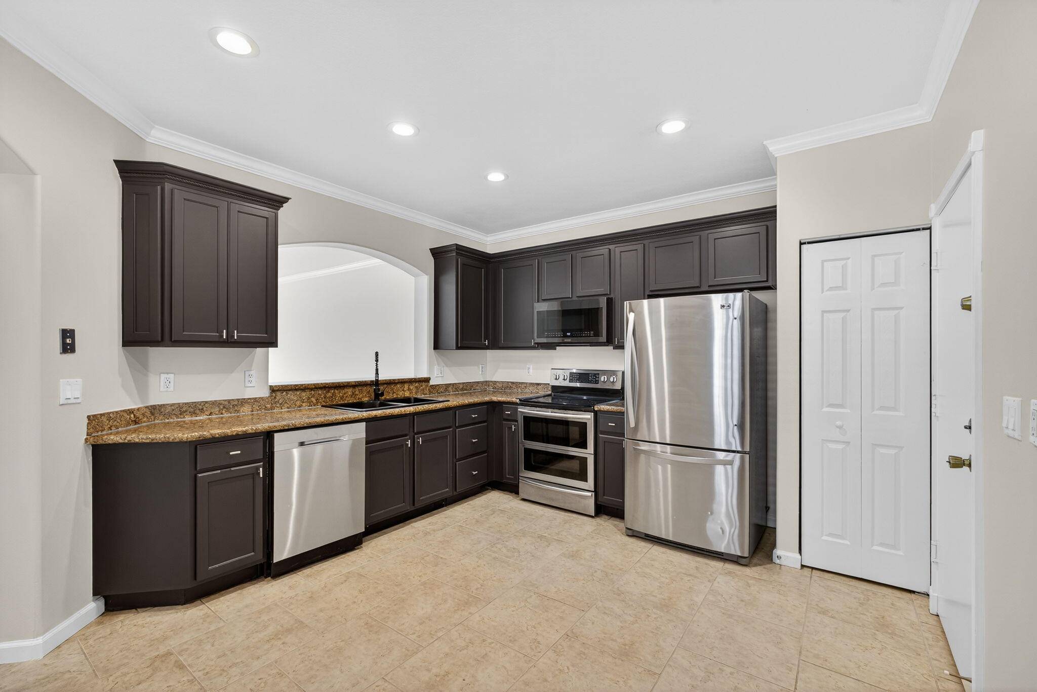 Riviera Beach, FL 33404,2213 Oakmont DR