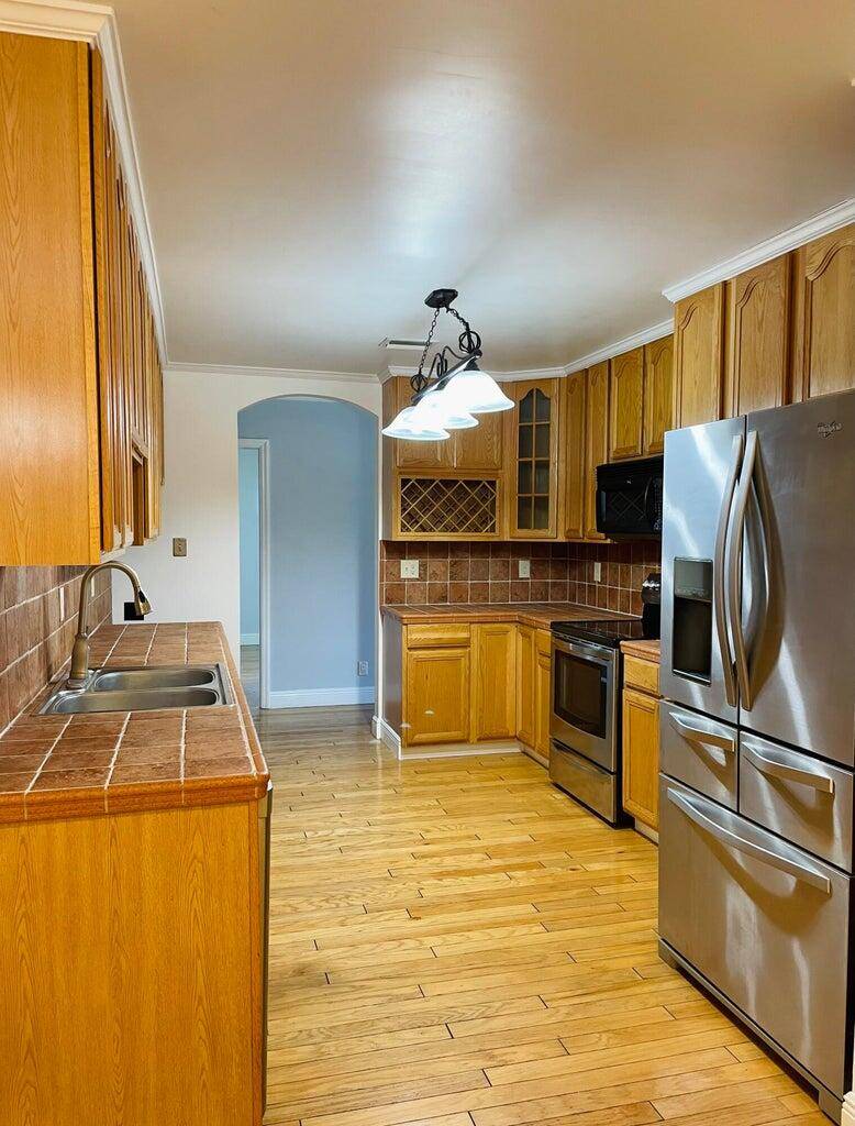 Boca Raton, FL 33486,1775 SW 8th ST