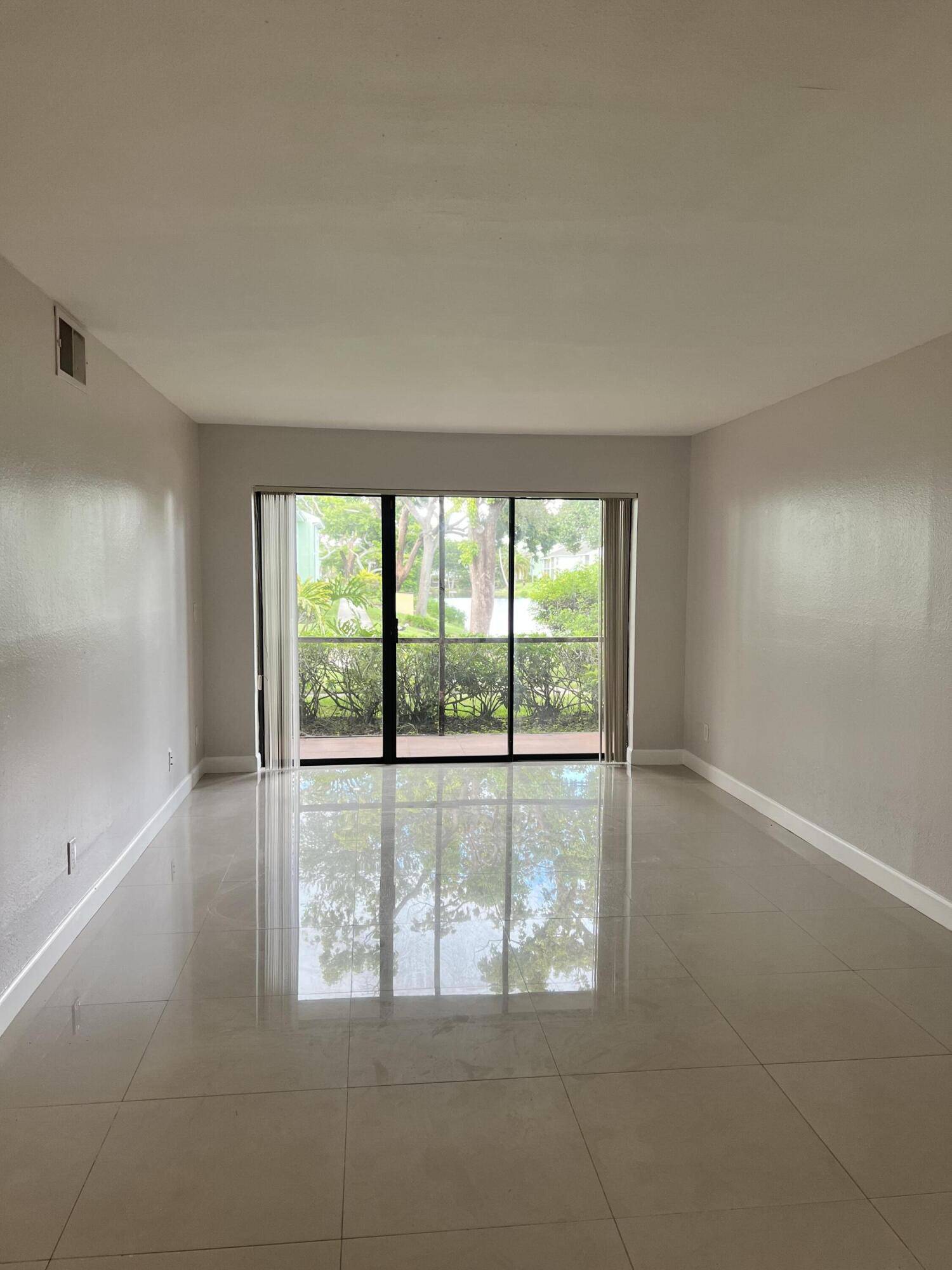 Sunrise, FL 33351,8789 NW 39 Th ST 8789