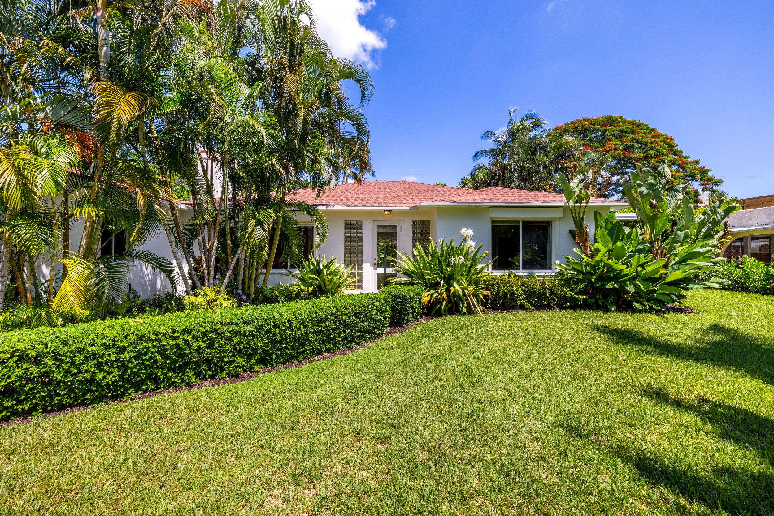 West Palm Beach, FL 33405,247 Plymouth RD