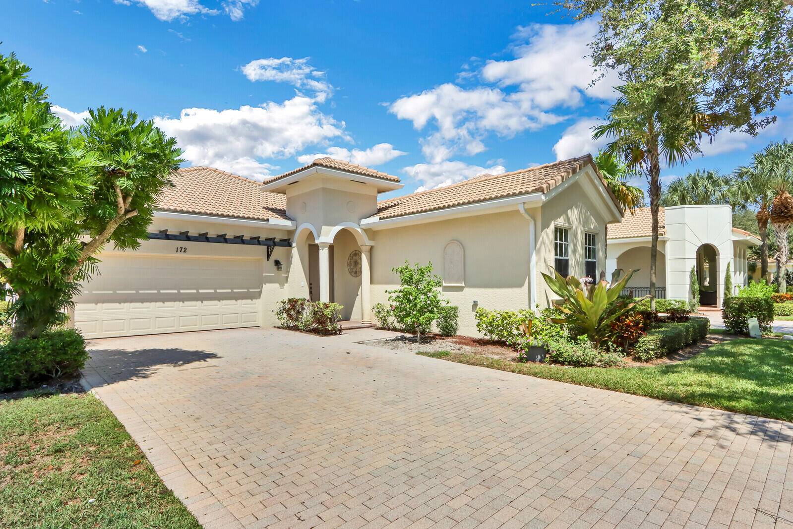 Jupiter, FL 33458,172 Via Catalunha