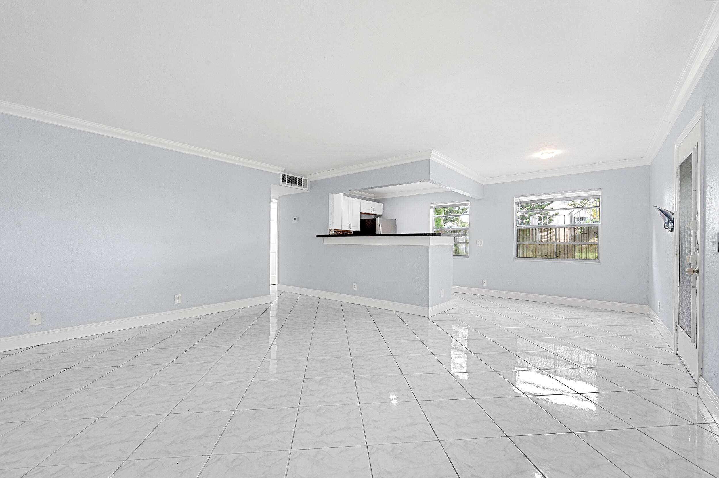Delray Beach, FL 33484,339 Normandy H