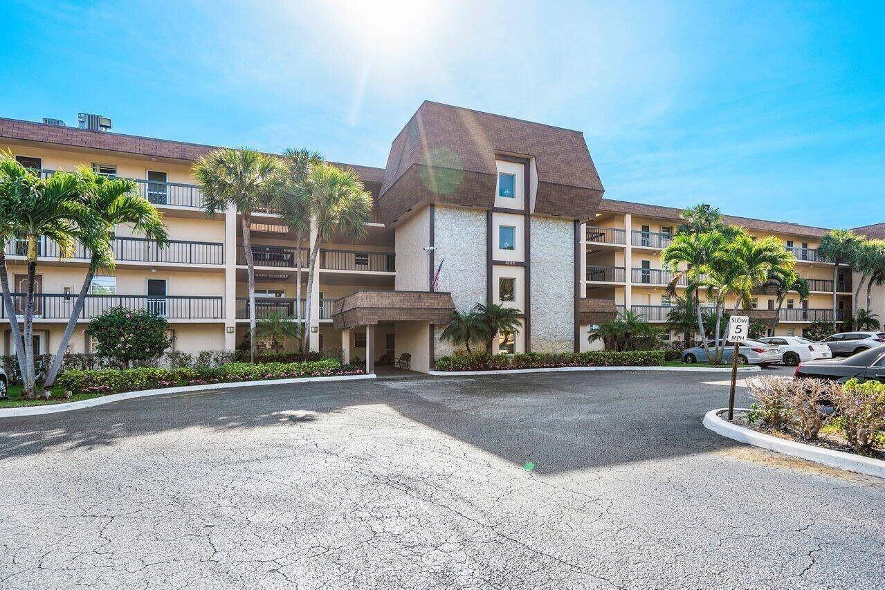 Boca Raton, FL 33487,6200 NW 2nd AVE 415