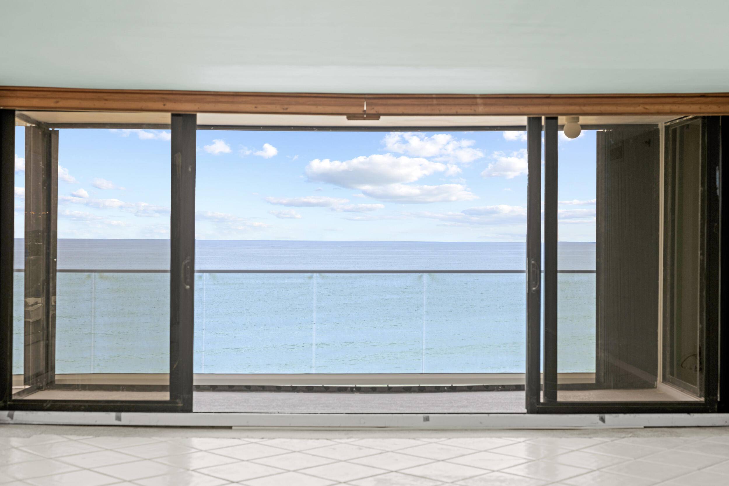 Tequesta, FL 33469,100 Beach 801 RD 801