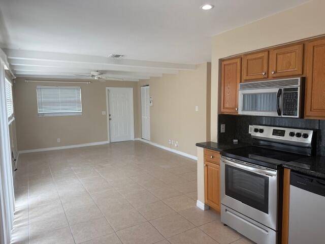 West Palm Beach, FL 33401,1716 Florida AVE