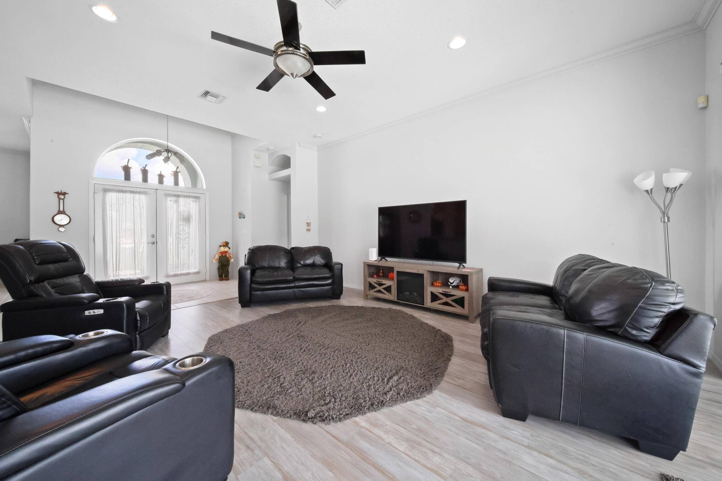 Port Saint Lucie, FL 34953,350 SW Alcan DR