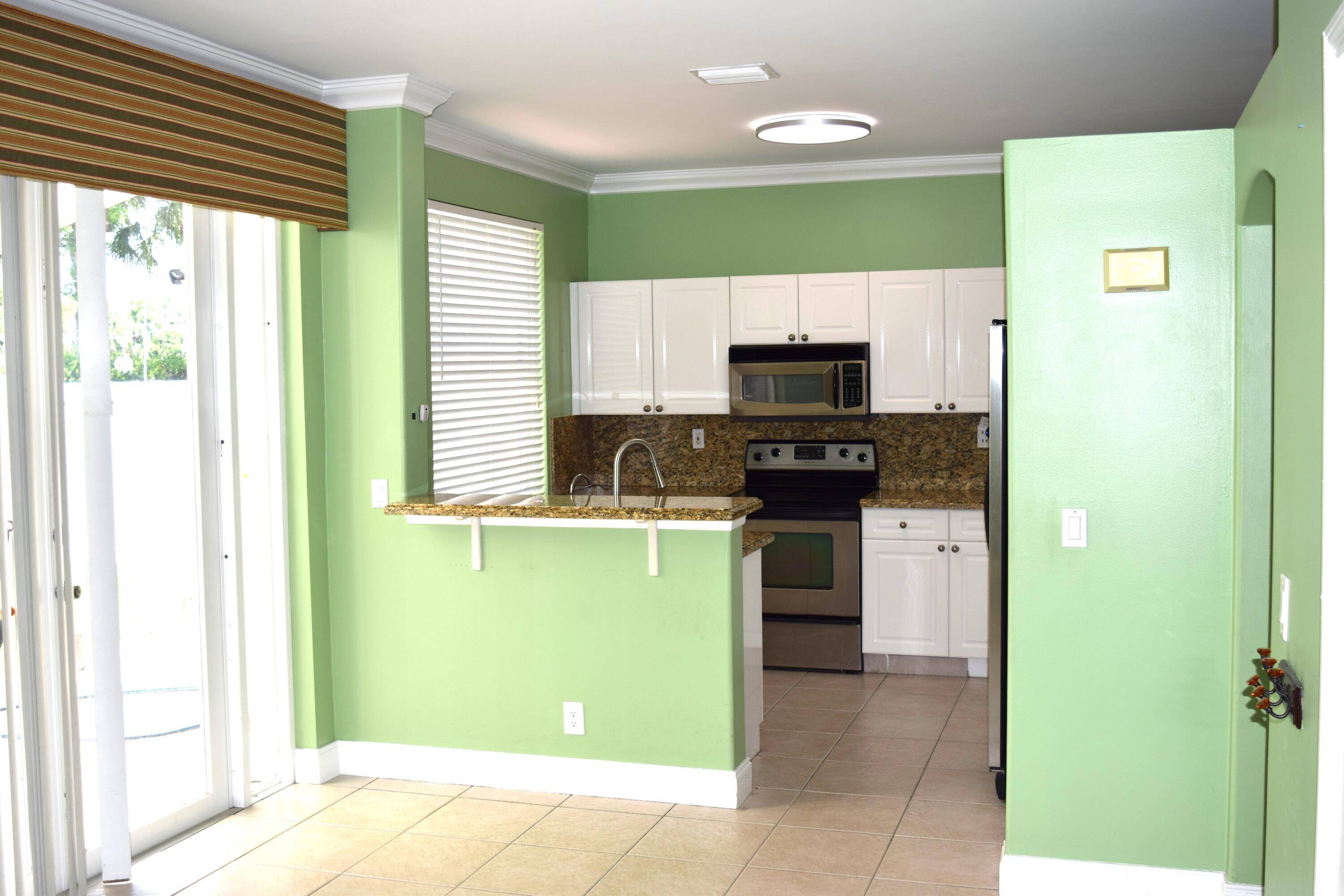 Lake Worth, FL 33463,6905 Perdido Bay TER