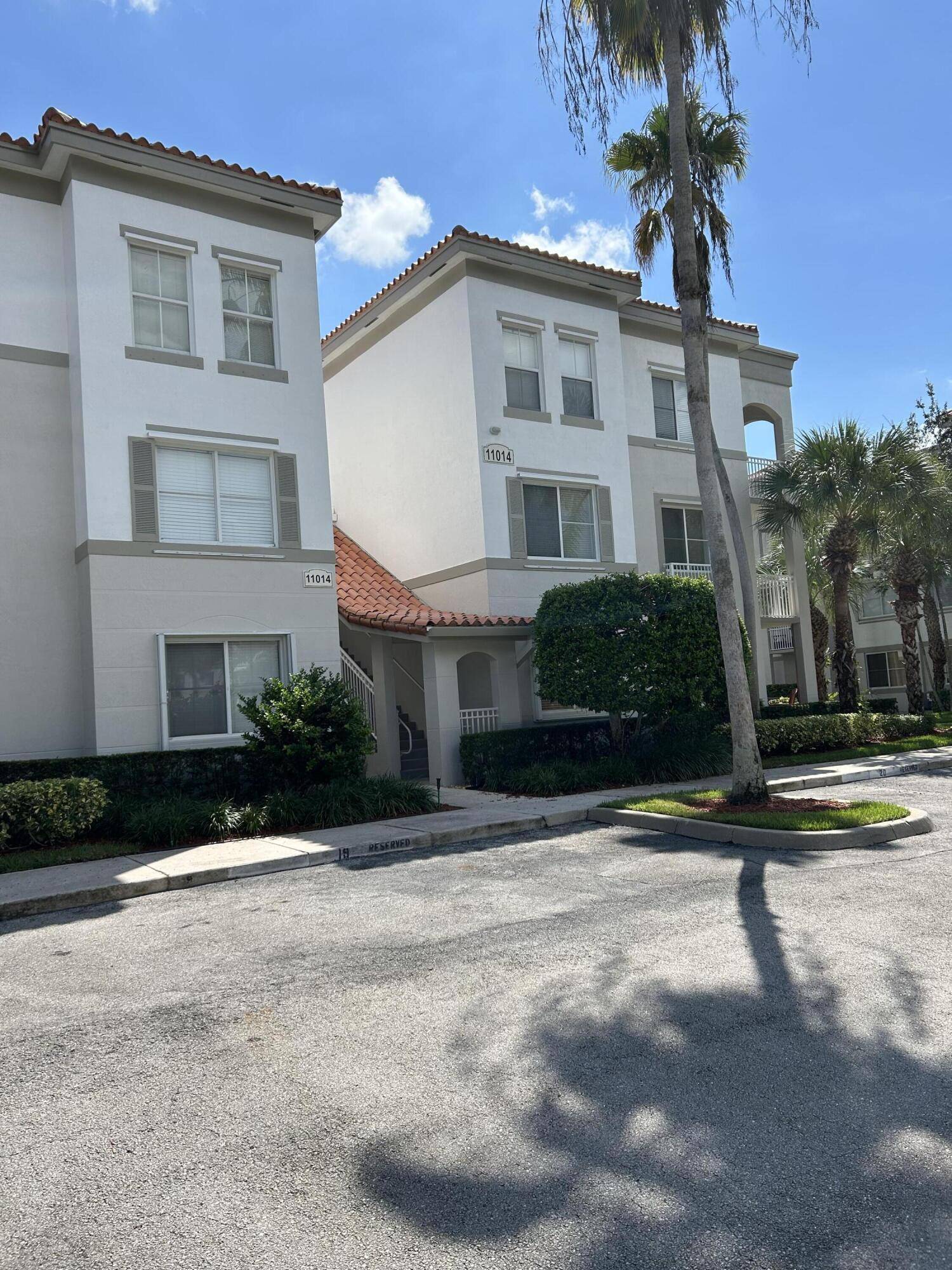 Palm Beach Gardens, FL 33410,11014 Legacy DR 303