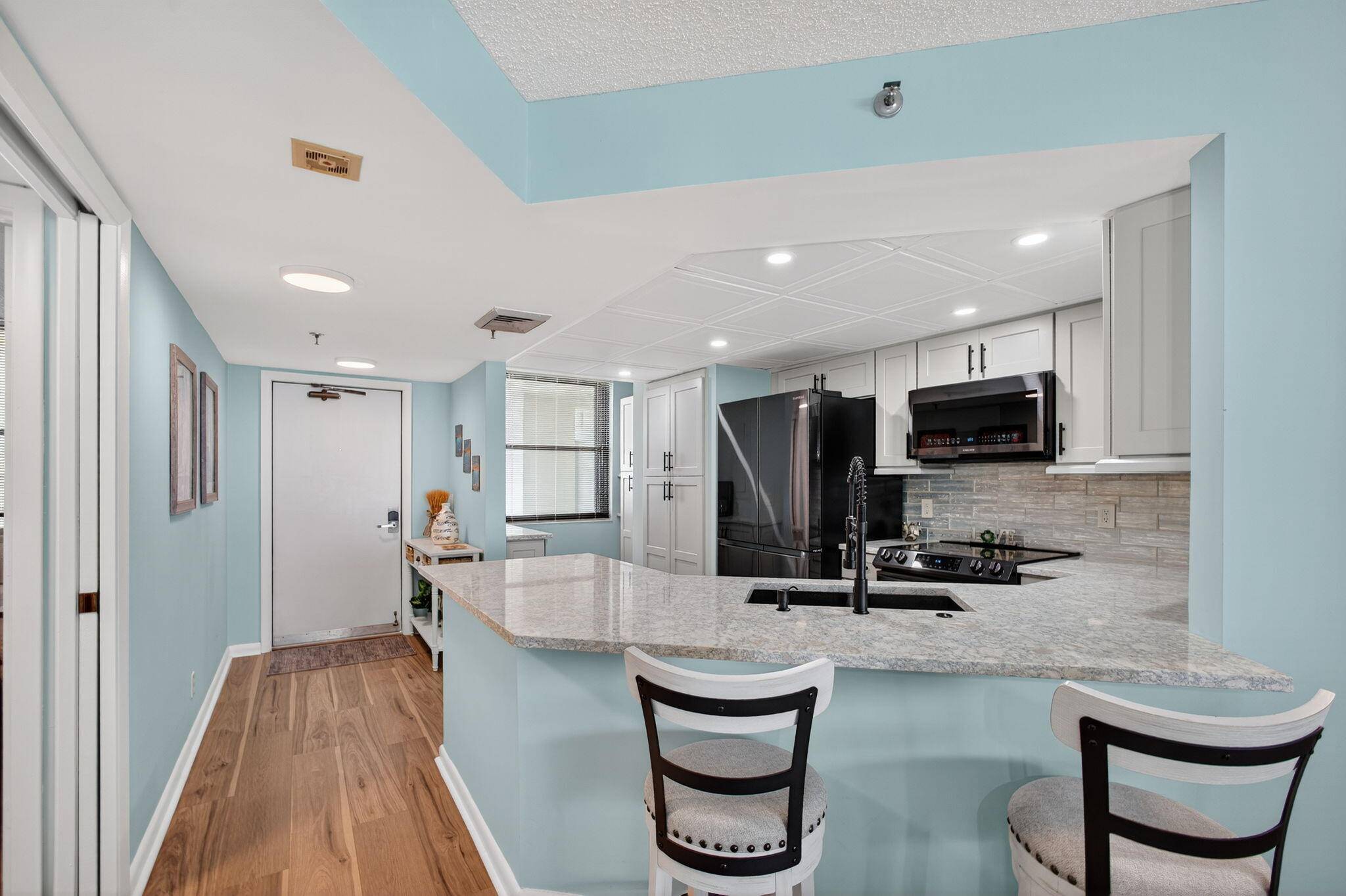 Jensen Beach, FL 34957,9650 S Ocean DR 302