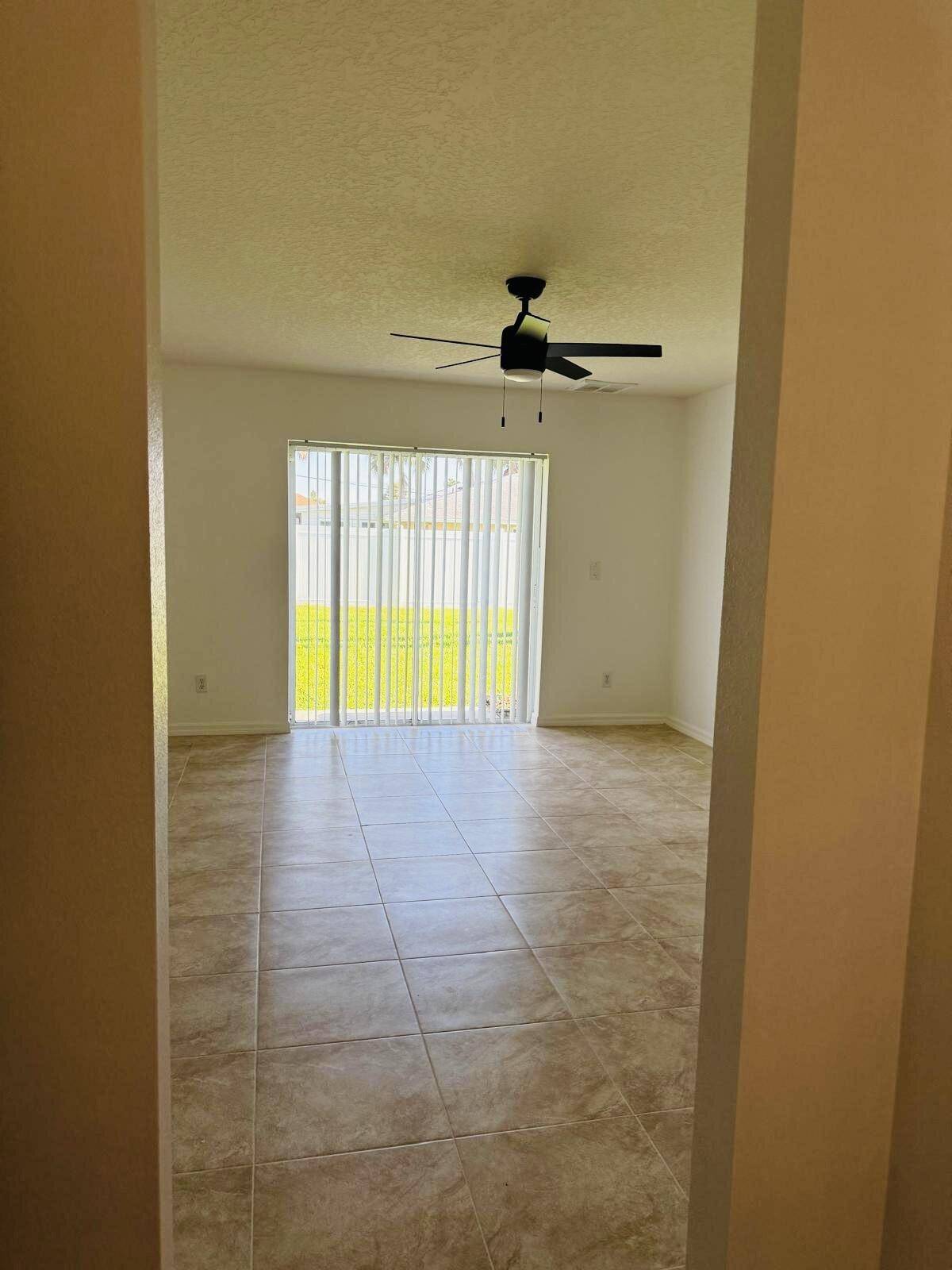 Palm Bay, FL 32907,207 NW Alcantarra ST