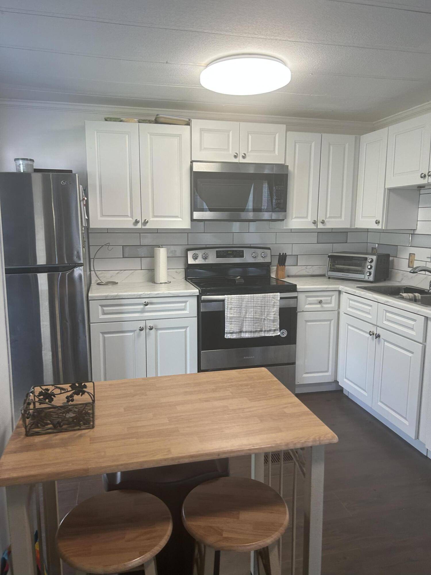 Fort Pierce, FL 34952,36 San Roberto