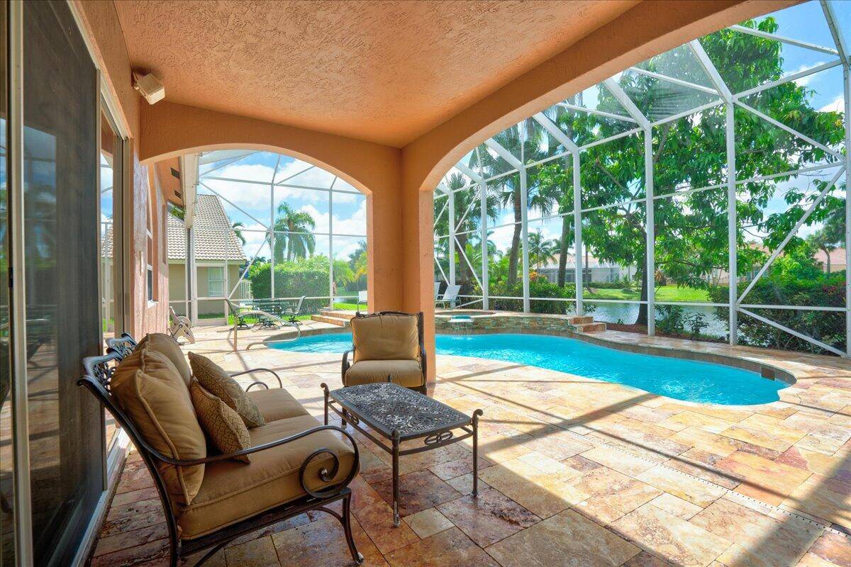 Boca Raton, FL 33498,19574 Dinner Key DR