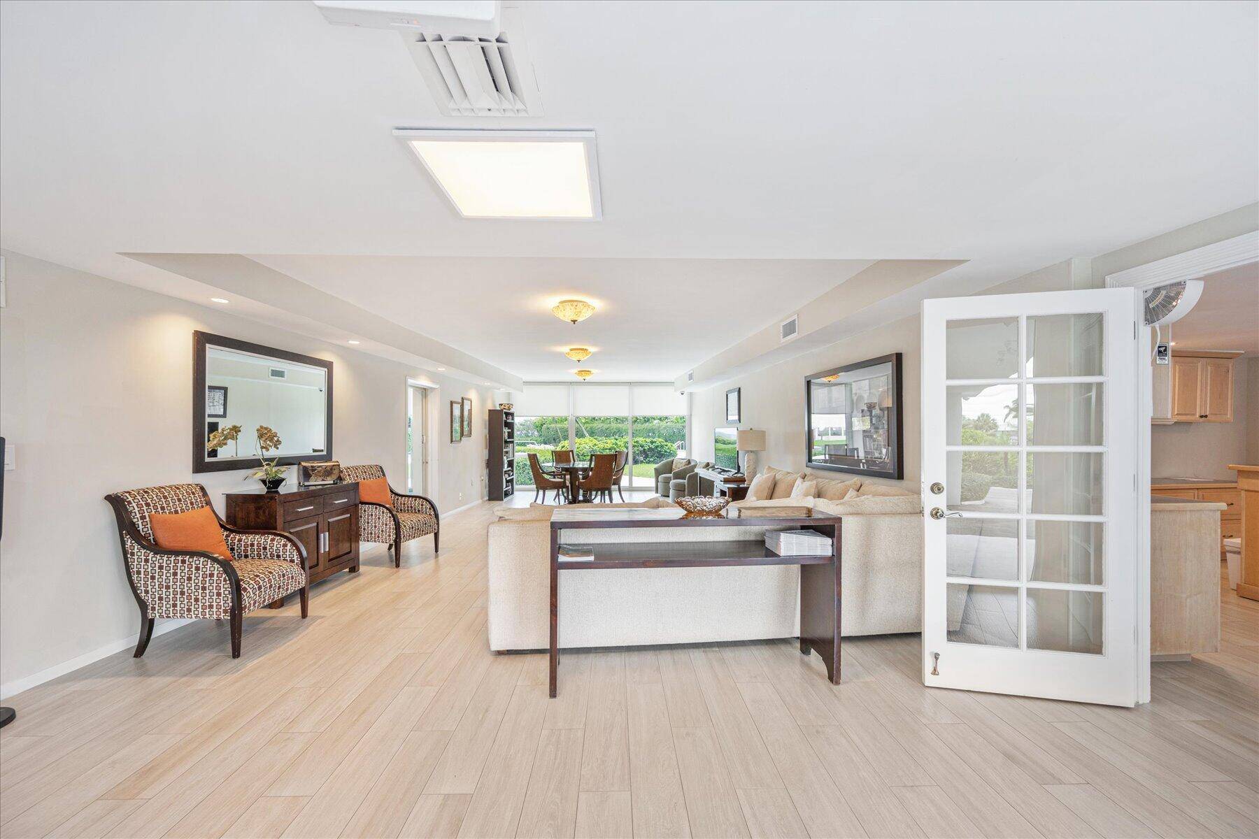 Delray Beach, FL 33483,1213 S Ocean BLVD 2e