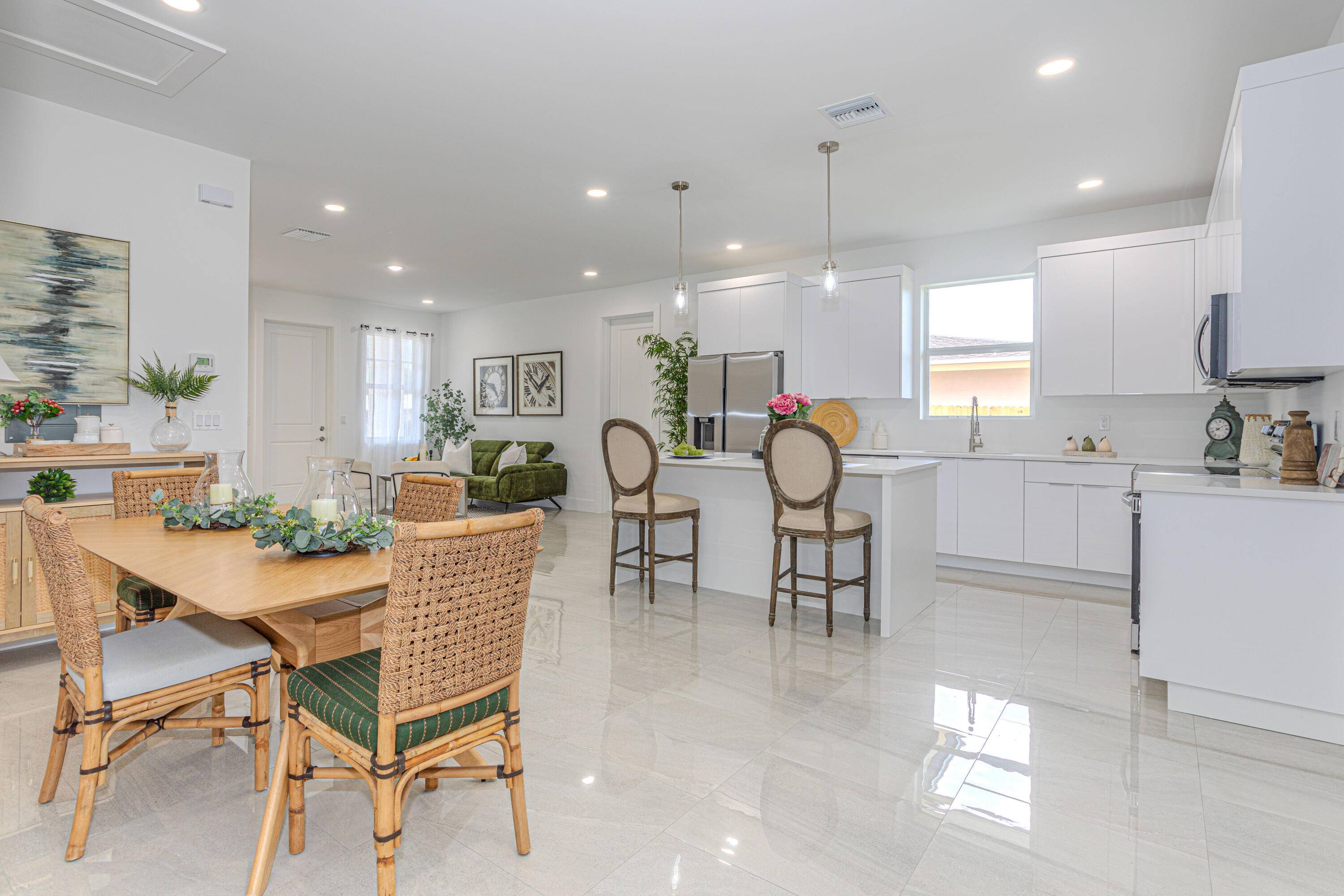 Palm Springs, FL 33461,3798 Coconut RD