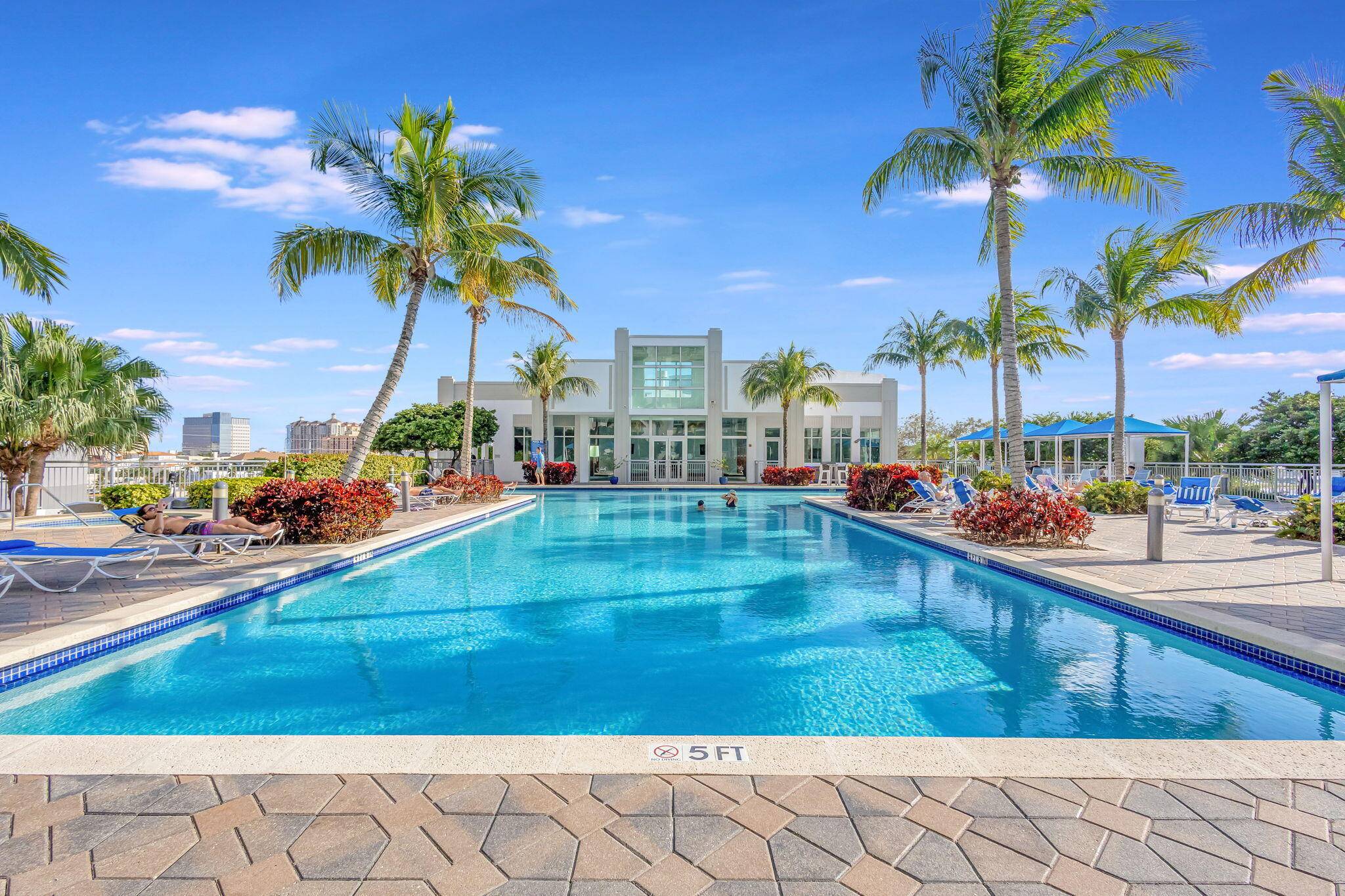 West Palm Beach, FL 33401,300 S Australian AVE 1604