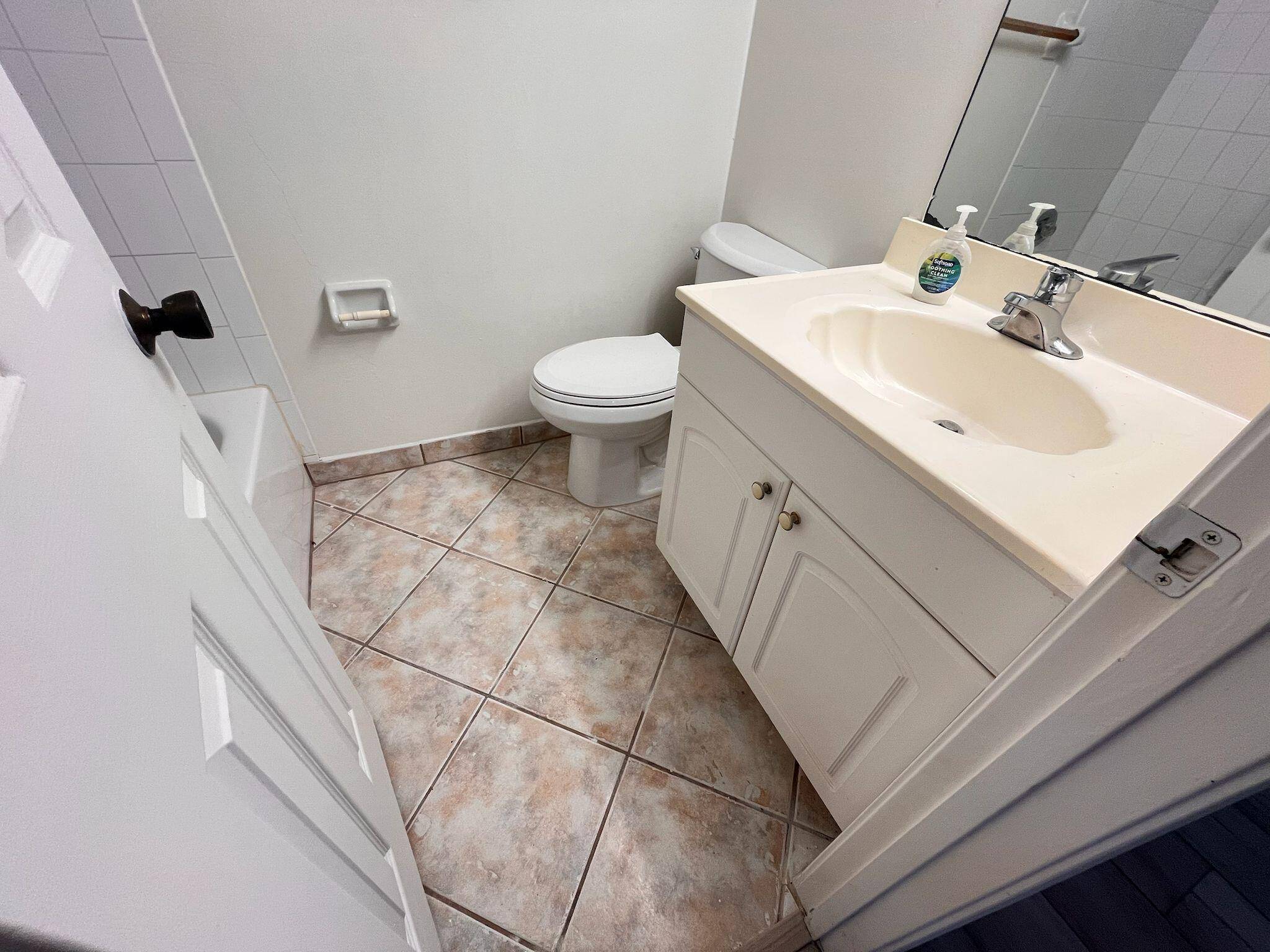 Jupiter, FL 33458,2061 Keystone DR A