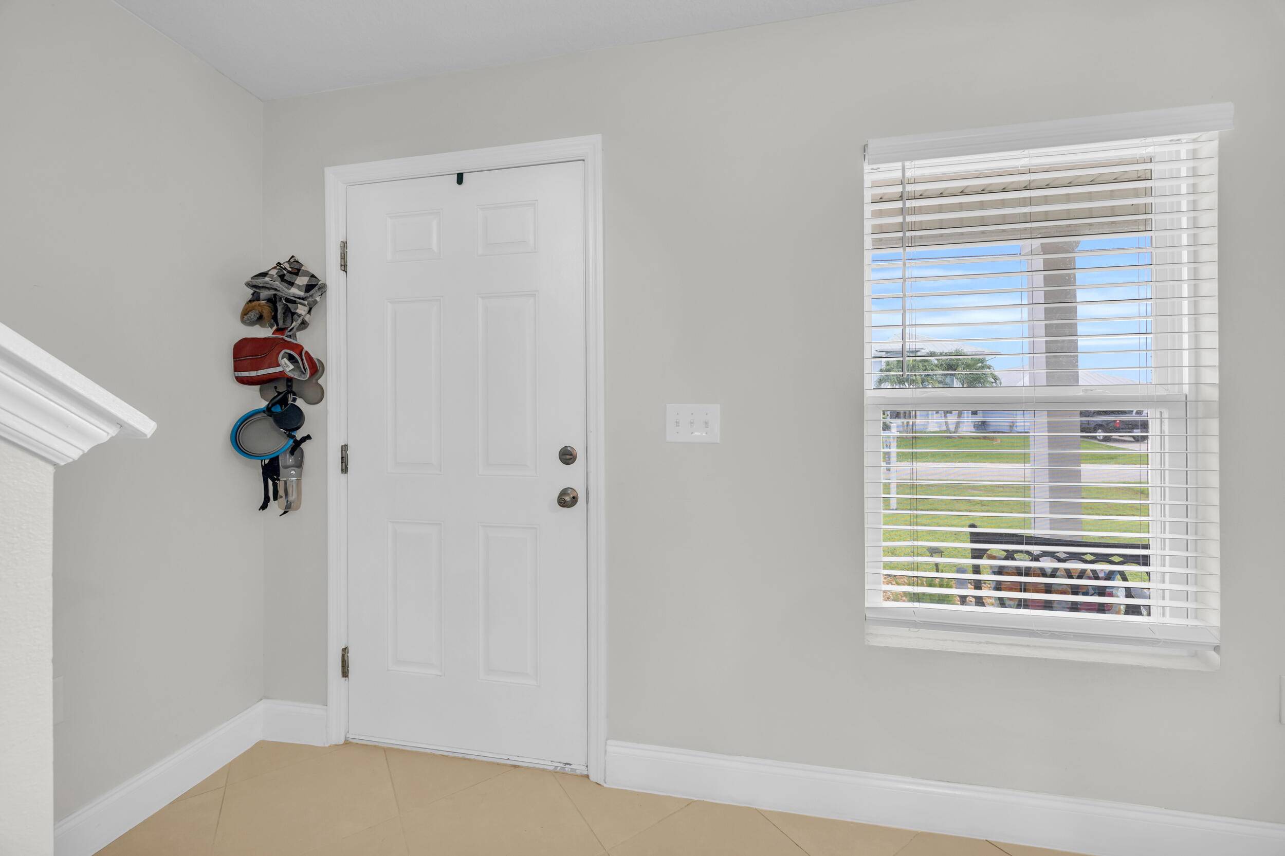 Port Saint Lucie, FL 34986,6282 NW Gisela ST