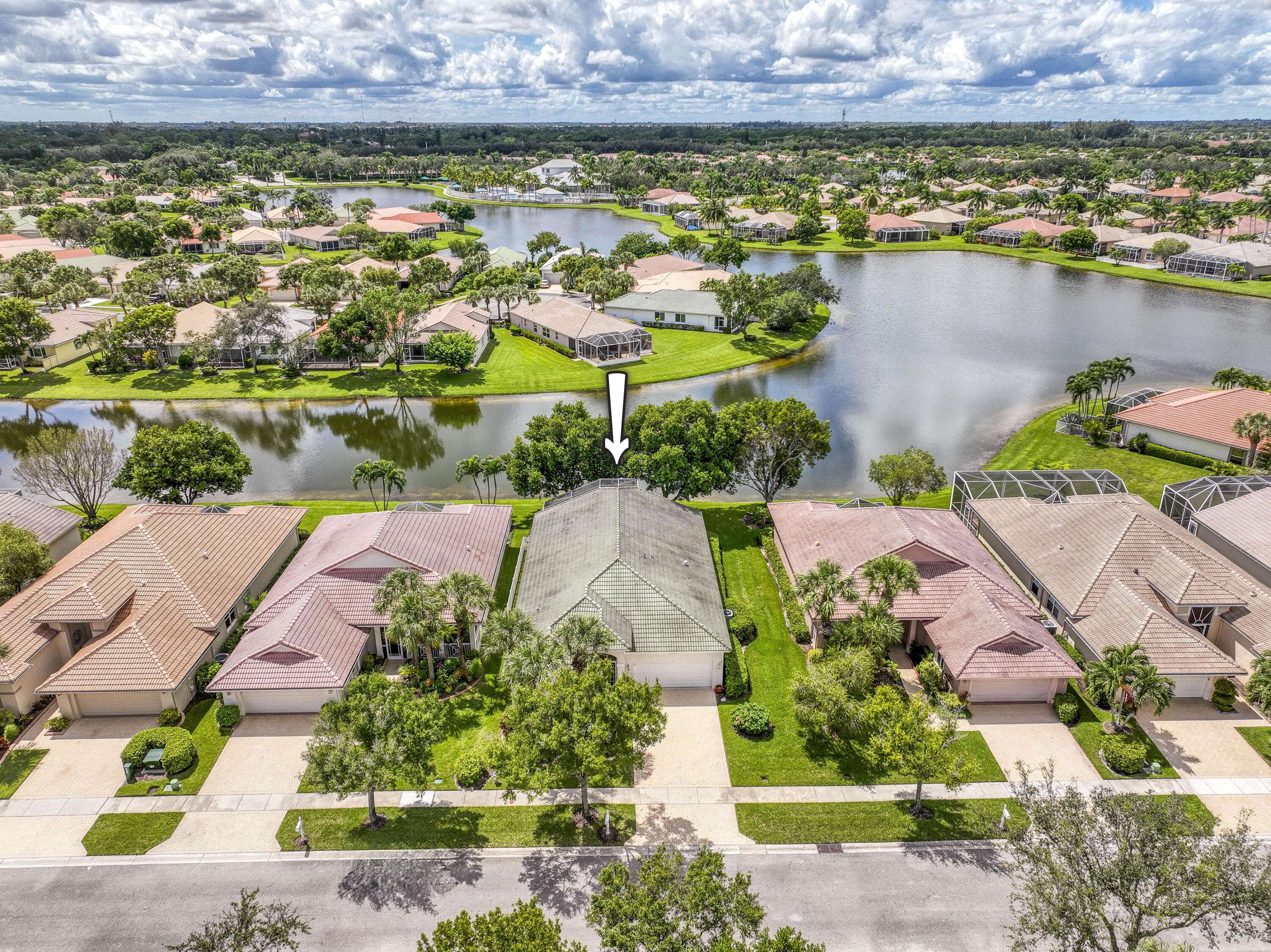 West Palm Beach, FL 33411,9270 Heron Cove DR