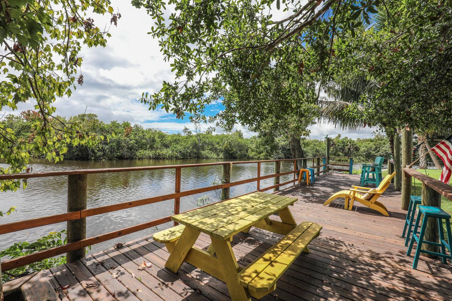 Port Saint Lucie, FL 34952,702 Ramie CT