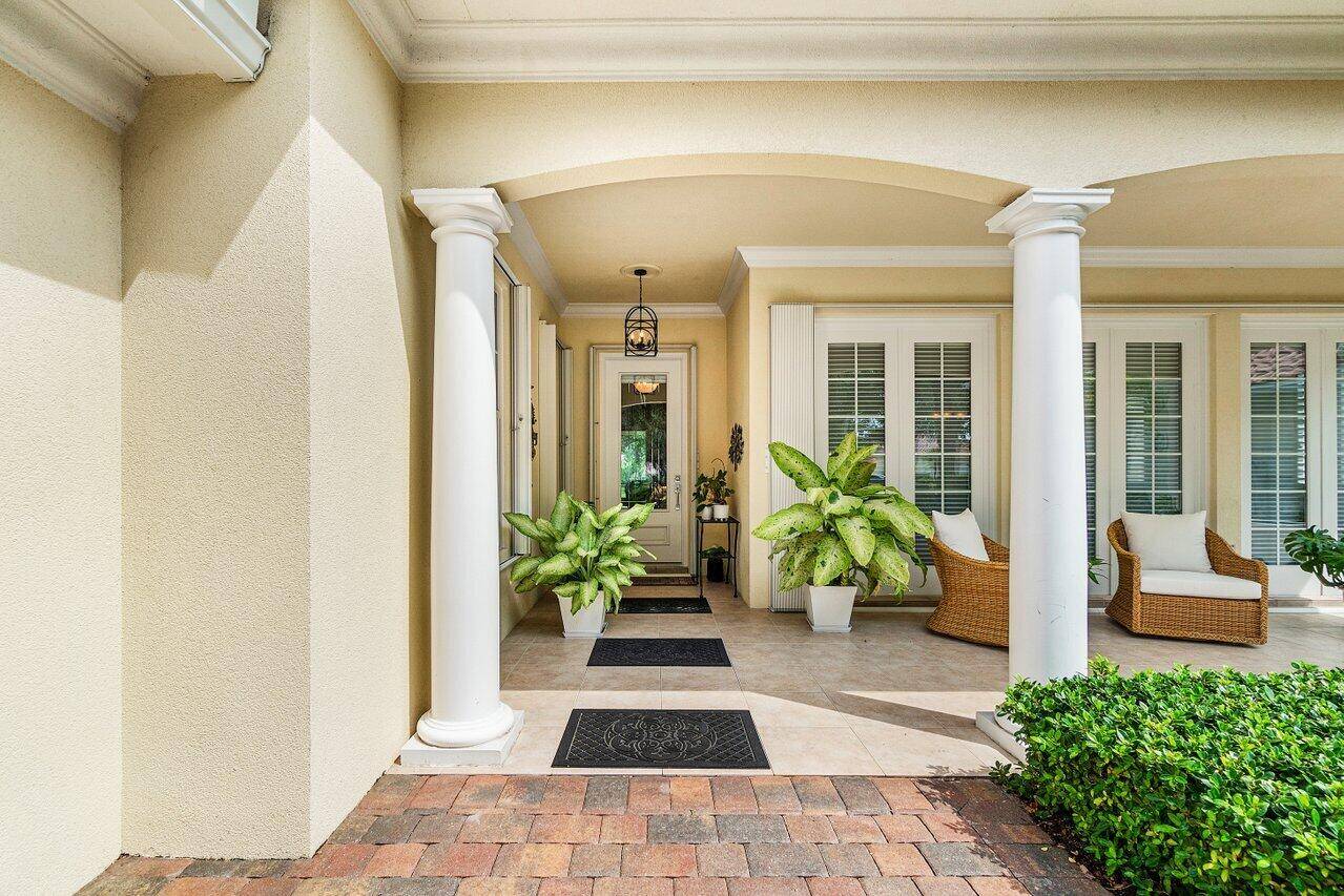 Palm Beach Gardens, FL 33410,215 Danube WAY