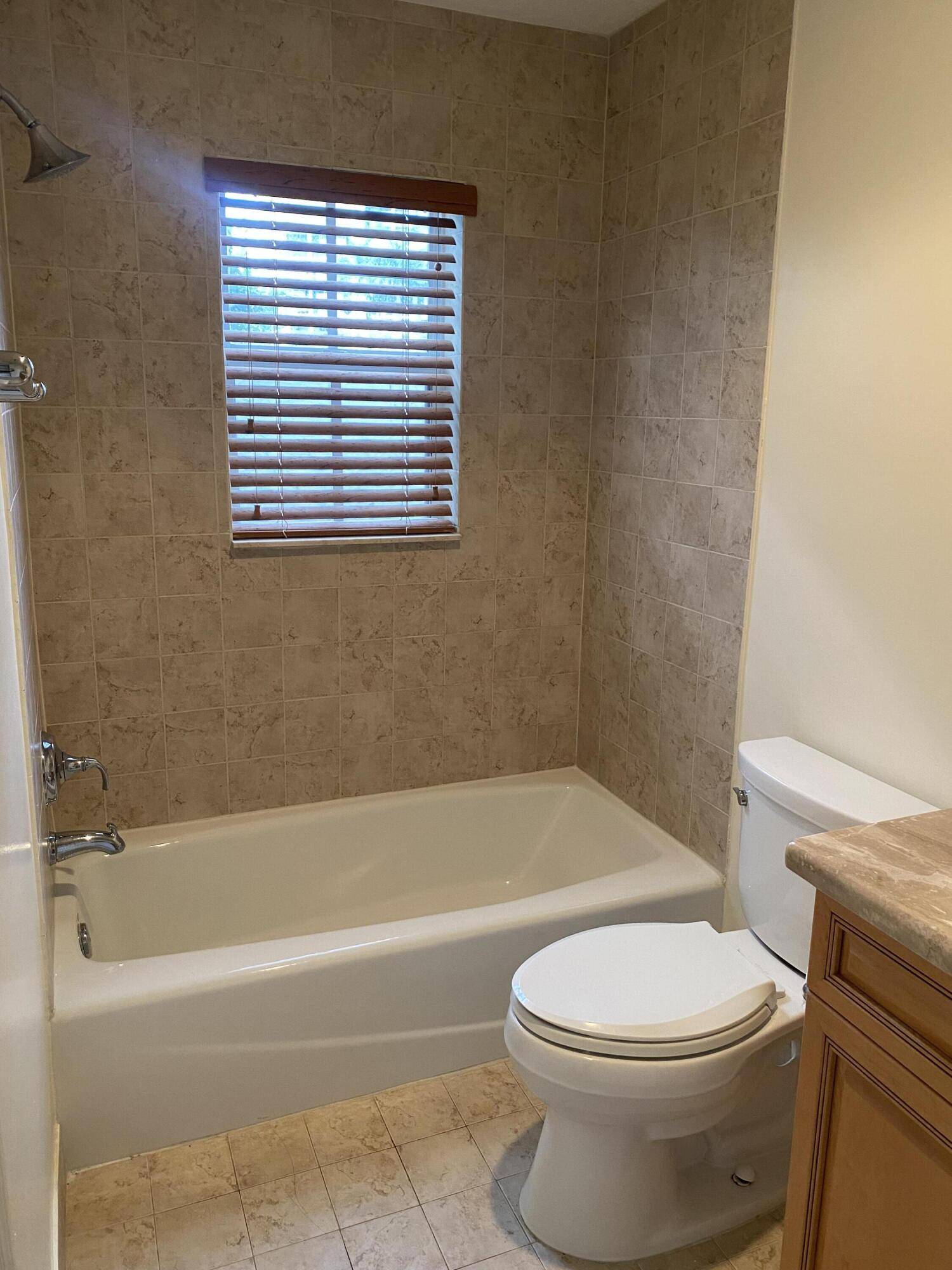 West Palm Beach, FL 33401,1950 Presidential 2 WAY 2